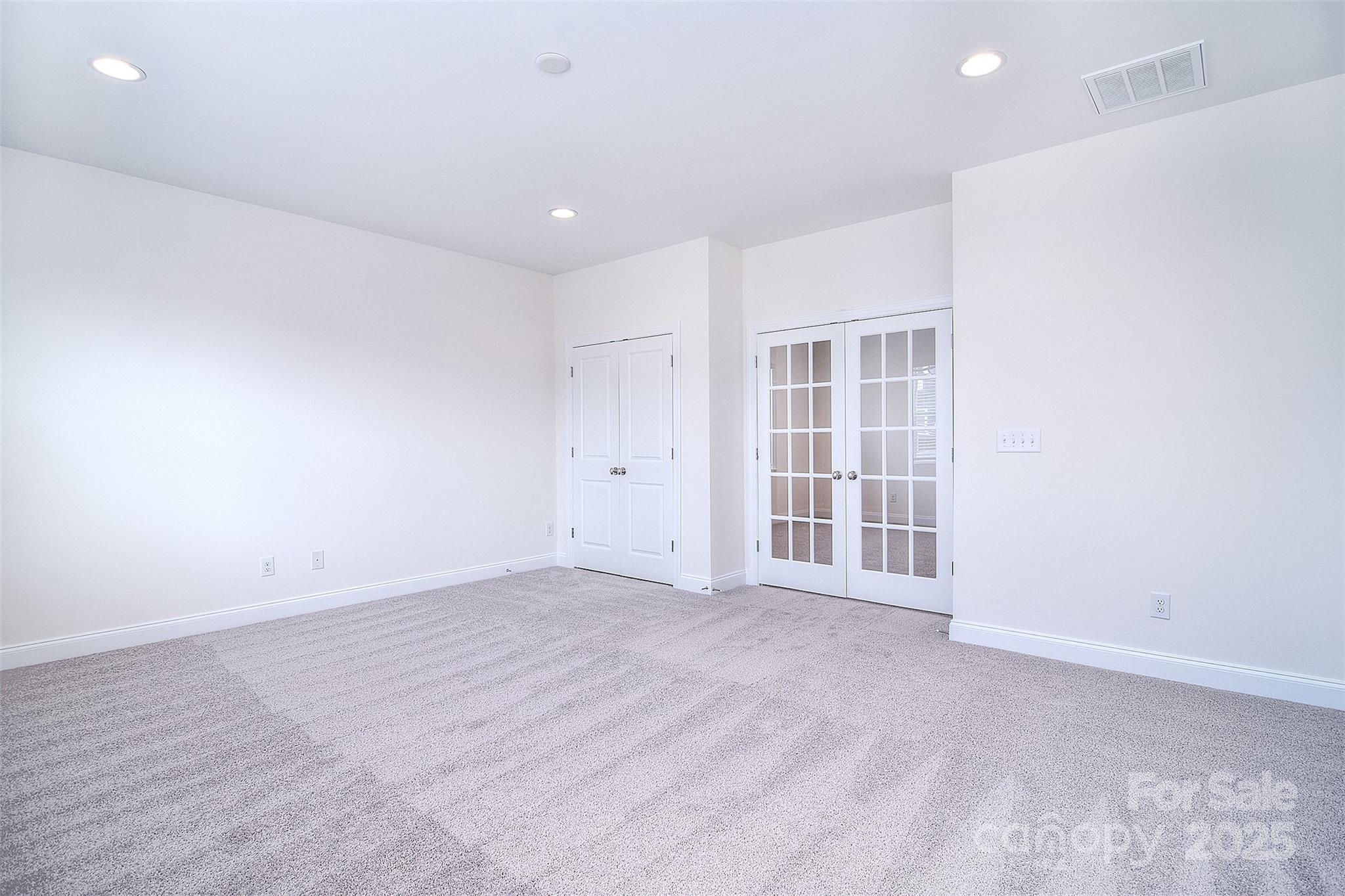 1364 Cedardale Lane Property Photo 29