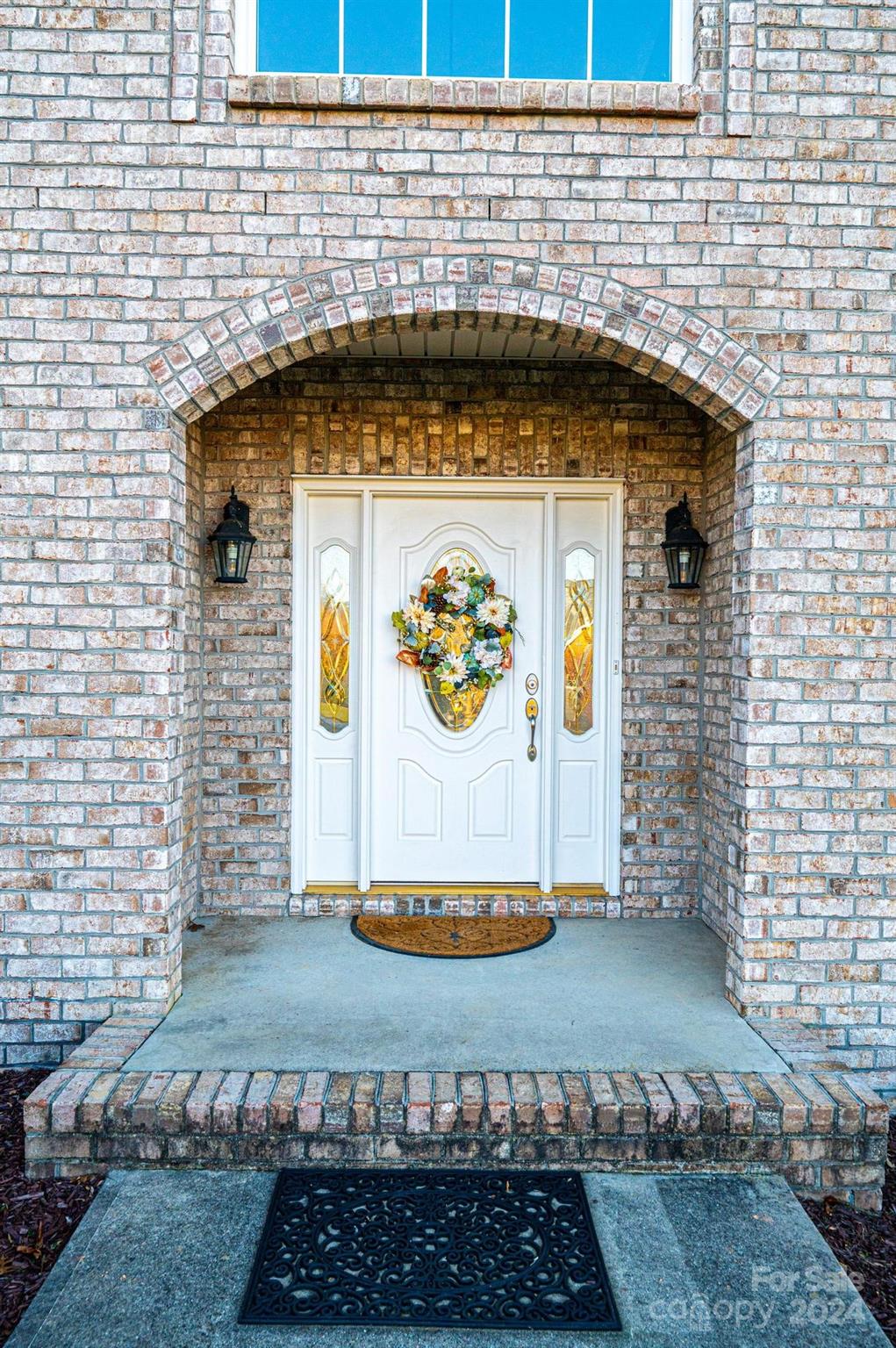 1107 Fox Chase Drive Property Photo 2
