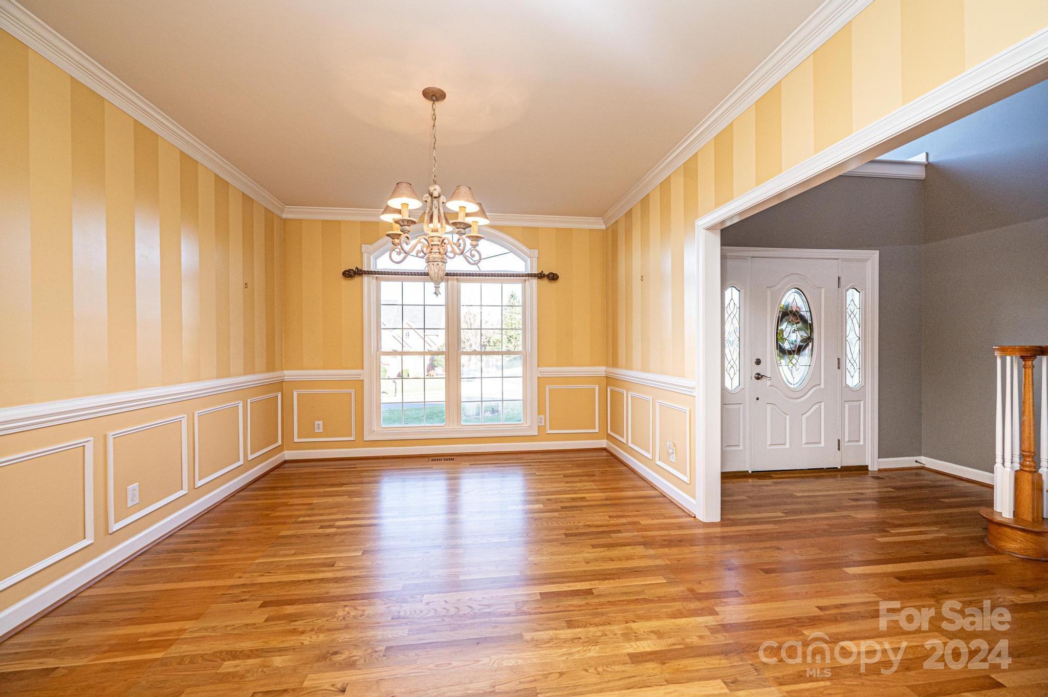1107 Fox Chase Drive Property Photo 8