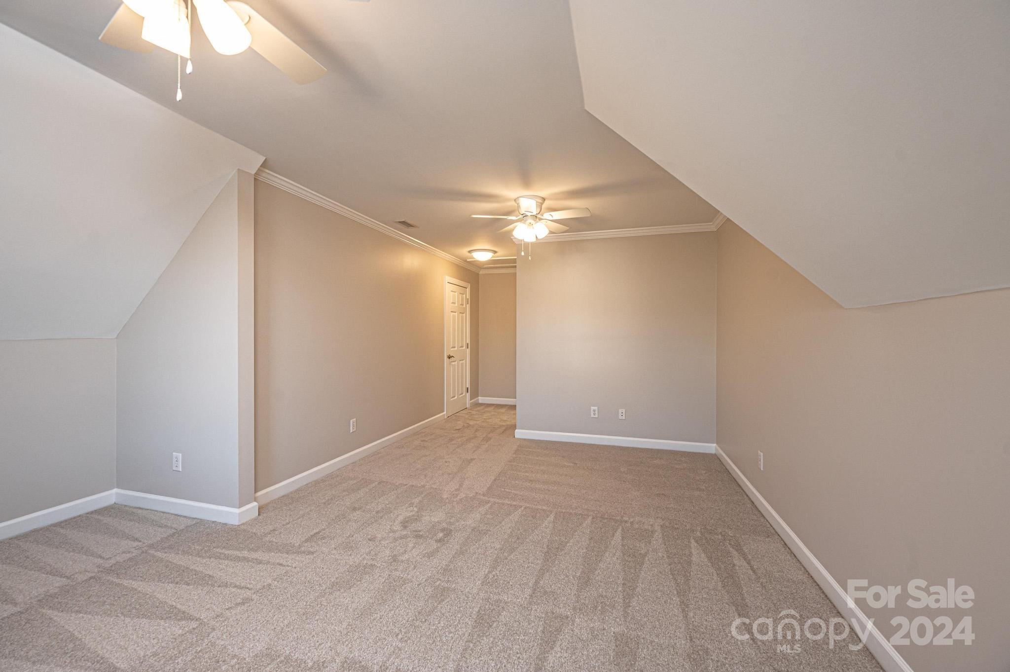 1107 Fox Chase Drive Property Photo 28