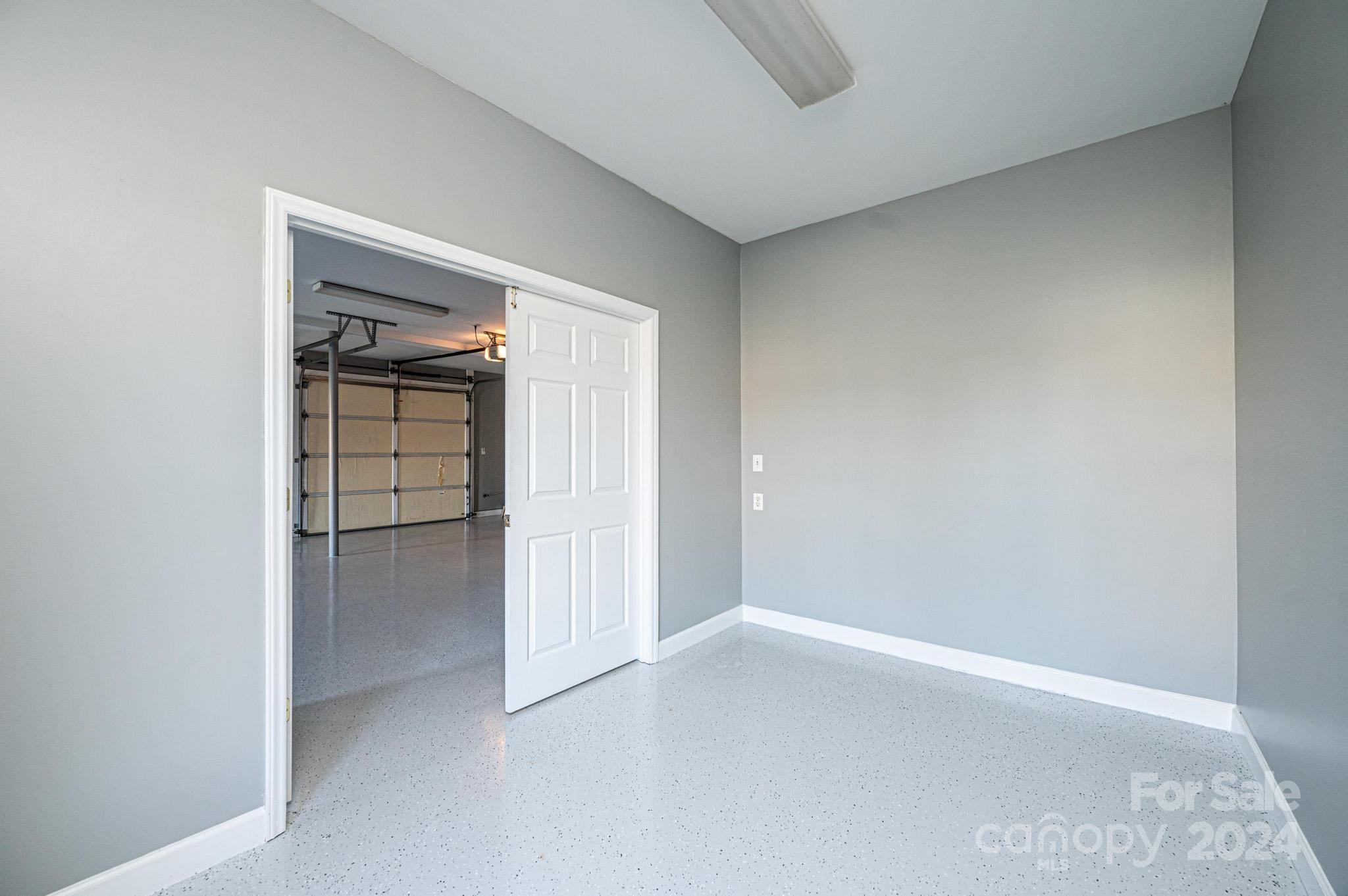 1107 Fox Chase Drive Property Photo 41