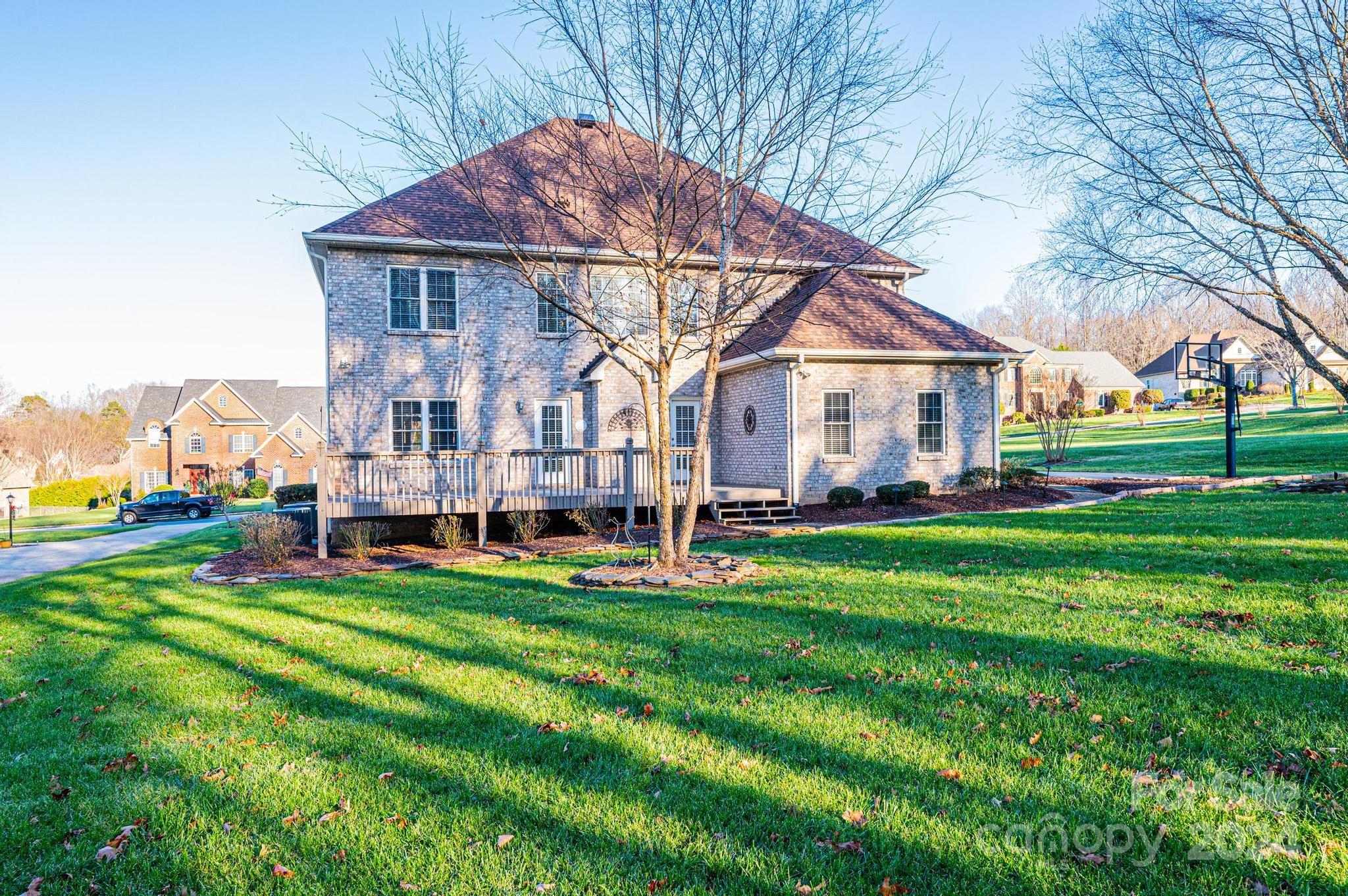 1107 Fox Chase Drive Property Photo 43