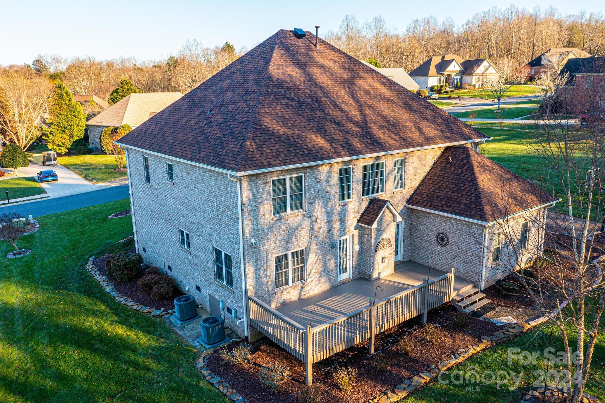 1107 Fox Chase Drive Property Photo 46