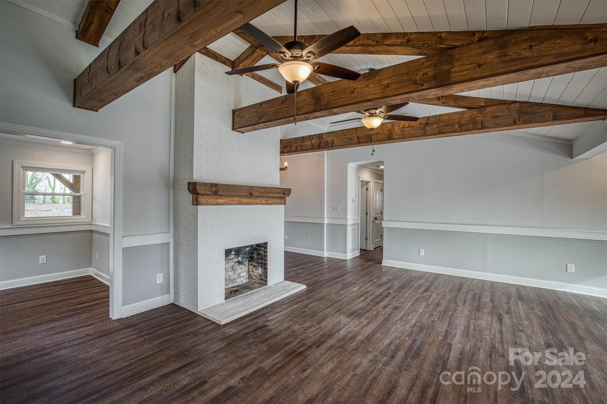 223 West Park Drive Property Photo 10