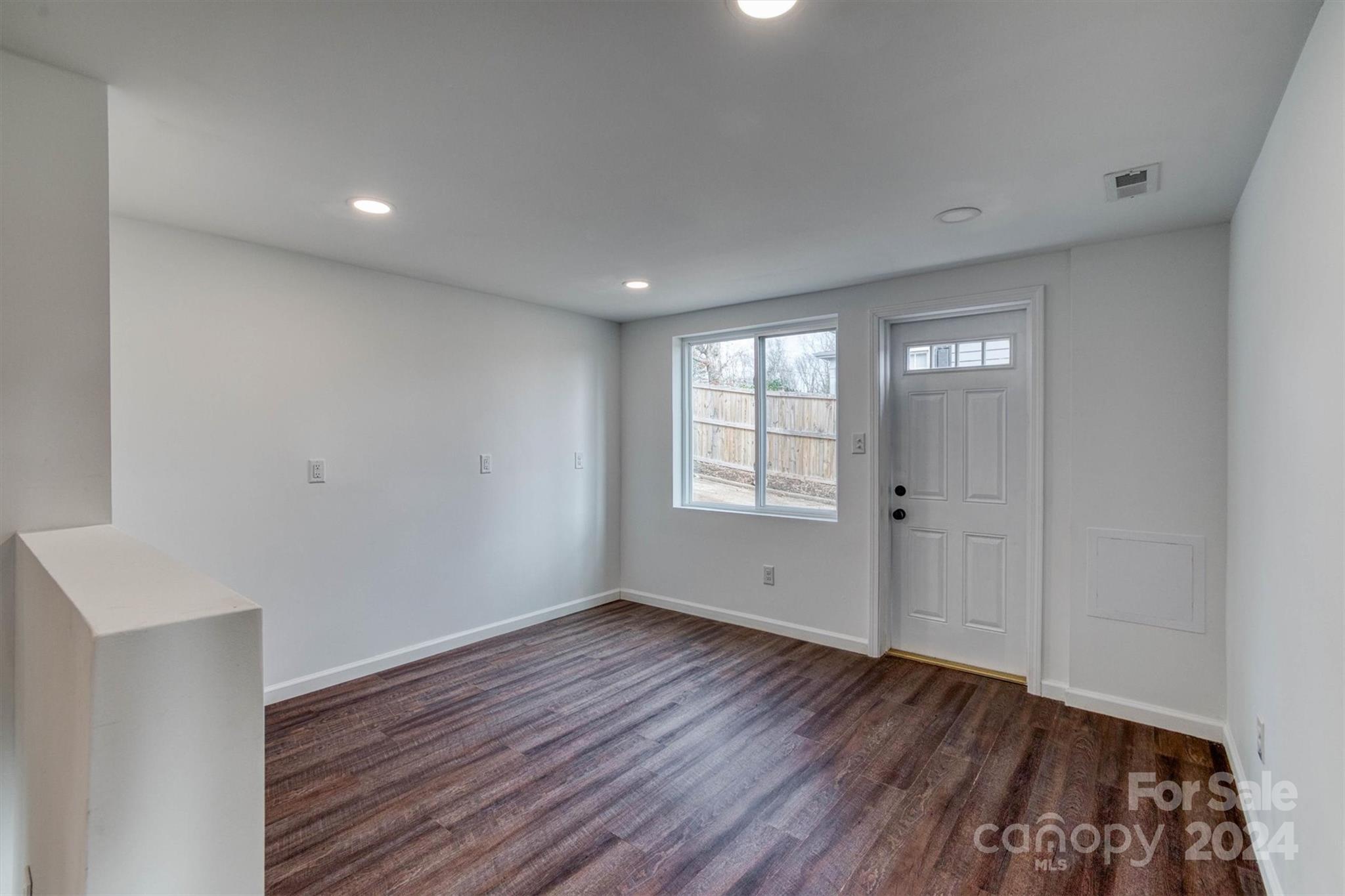 223 West Park Drive Property Photo 27