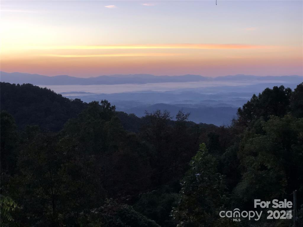 2530 Secluded Valley Road Property Photo 7