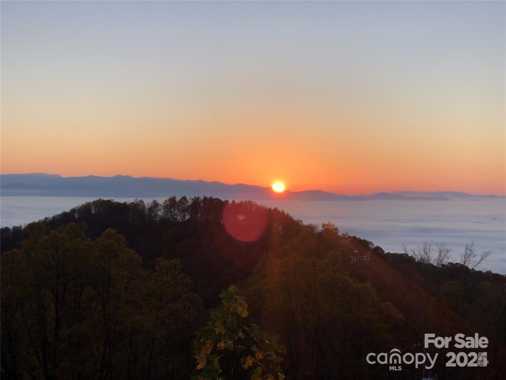2530 Secluded Valley Road Property Photo 8