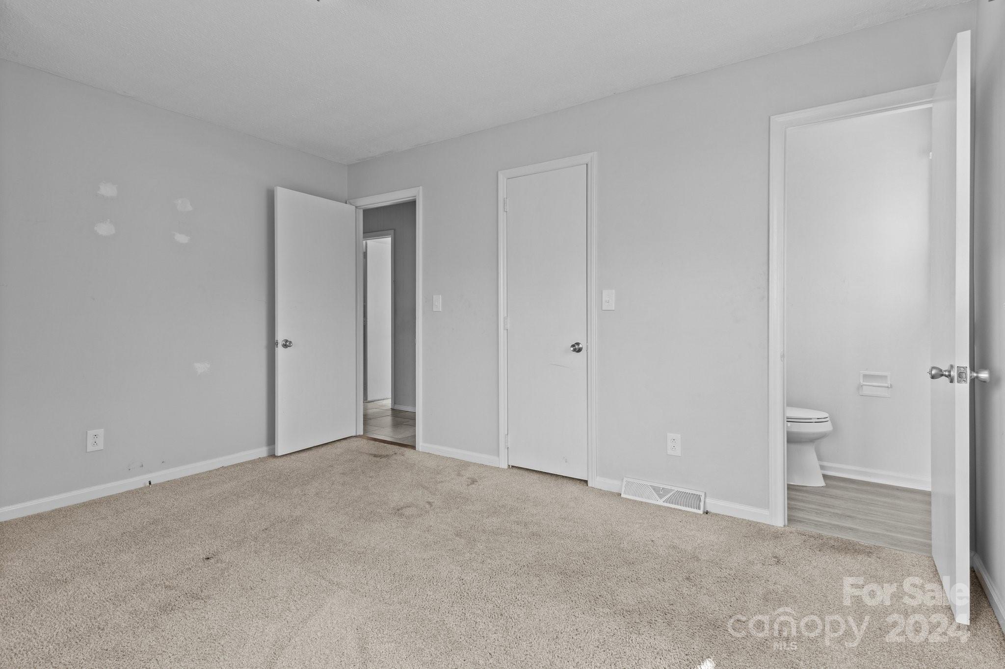 800 Peachtree Road Property Photo 5