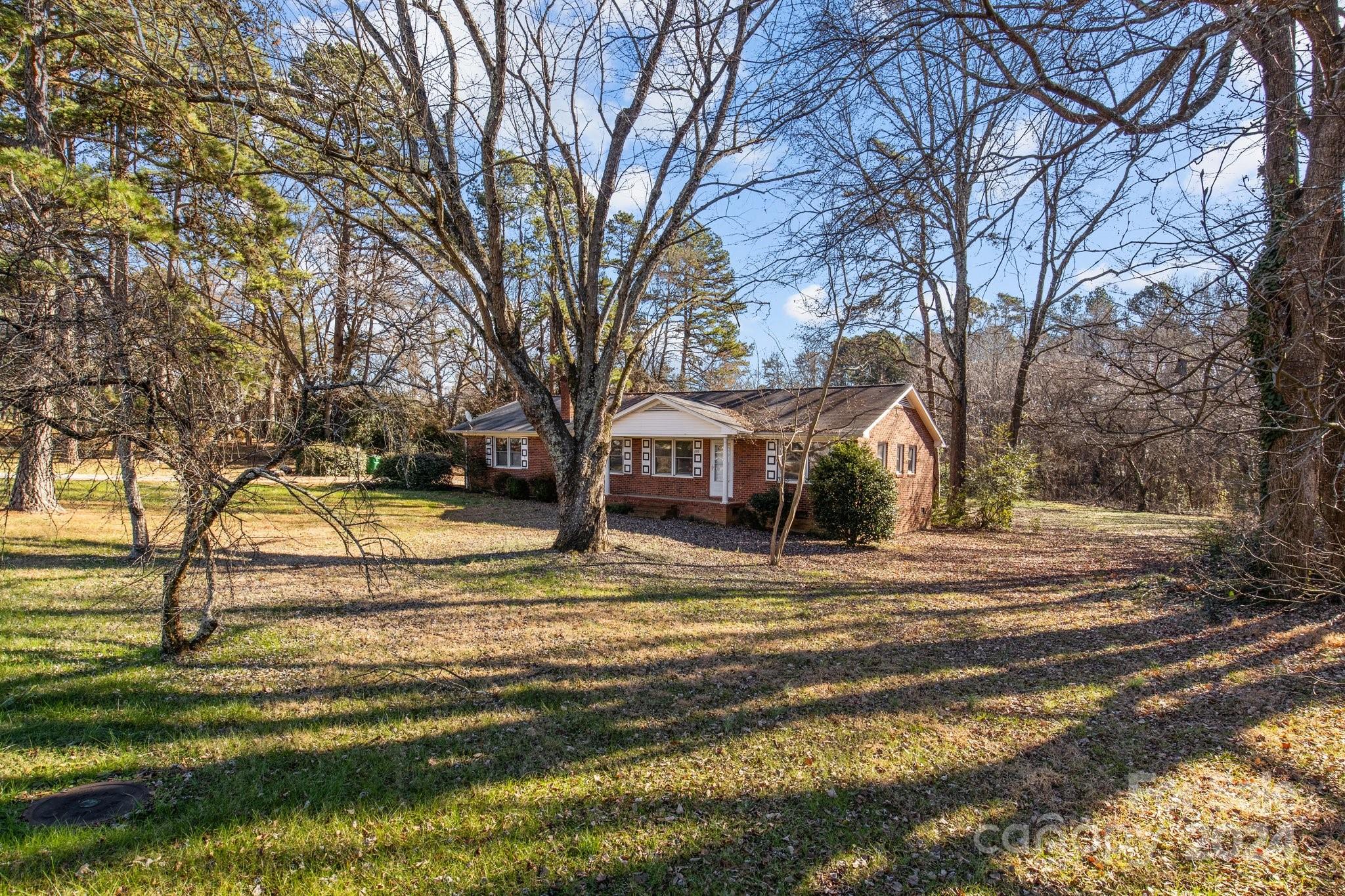 800 Peachtree Road Property Photo 11