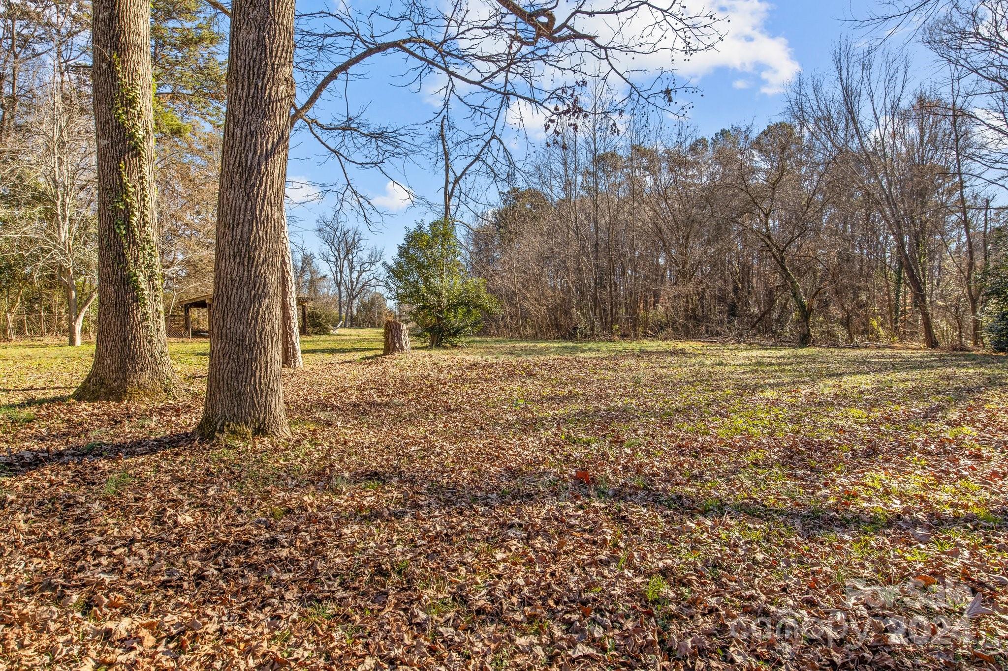 800 Peachtree Road Property Photo 13