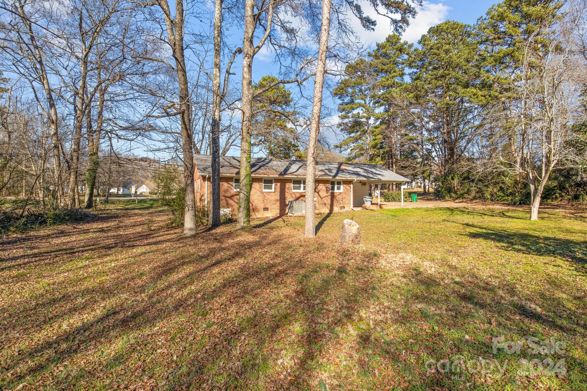 800 Peachtree Road Property Photo 14