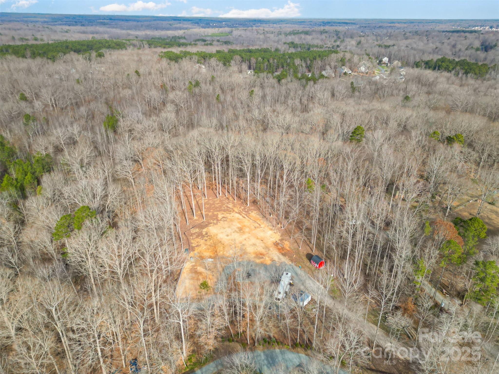 6634 Sadler Road Property Photo 3