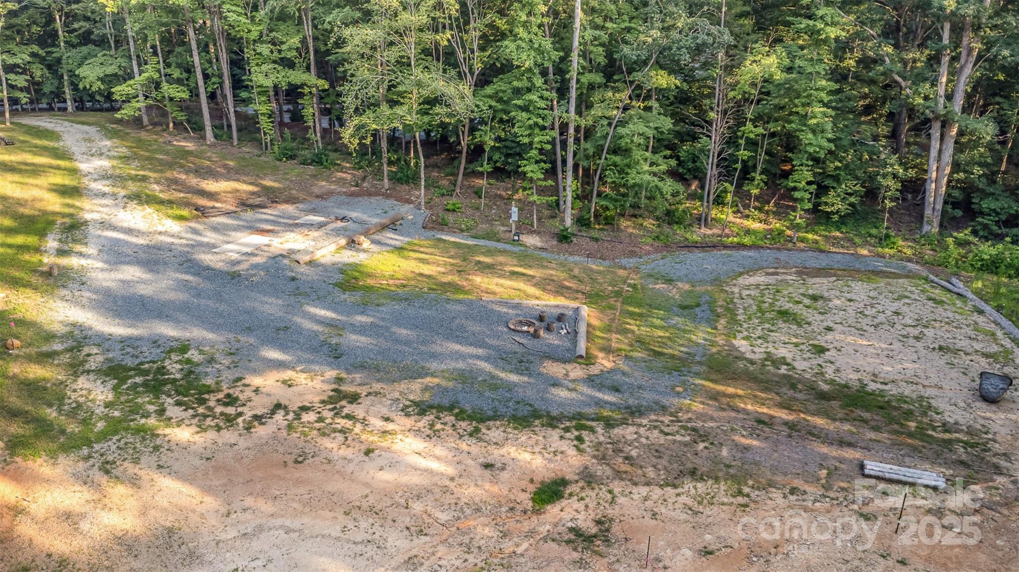 6634 Sadler Road Property Photo 4