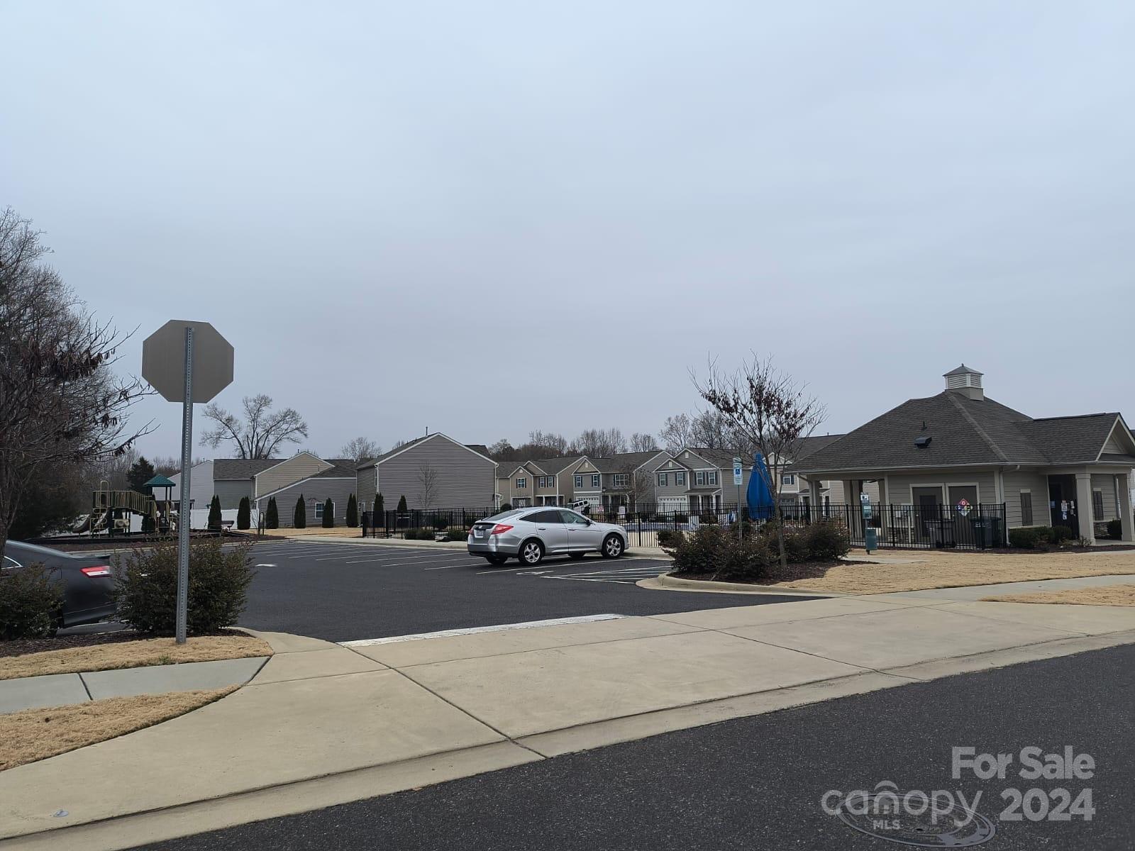 3173 Green Apple Drive Property Photo 5