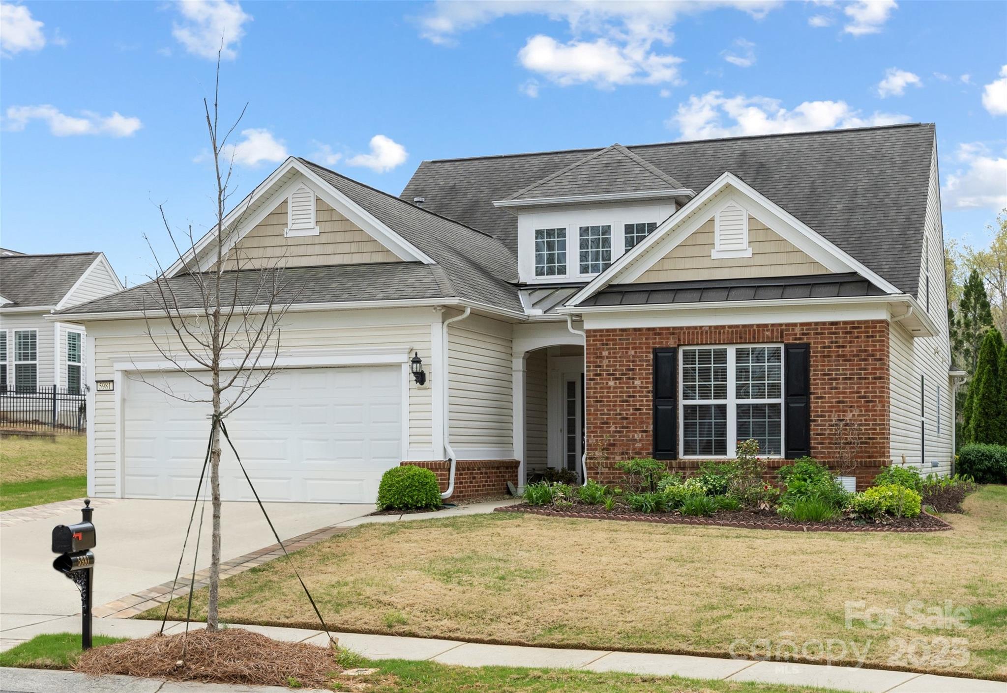 5981 Bison Court Property Photo 1