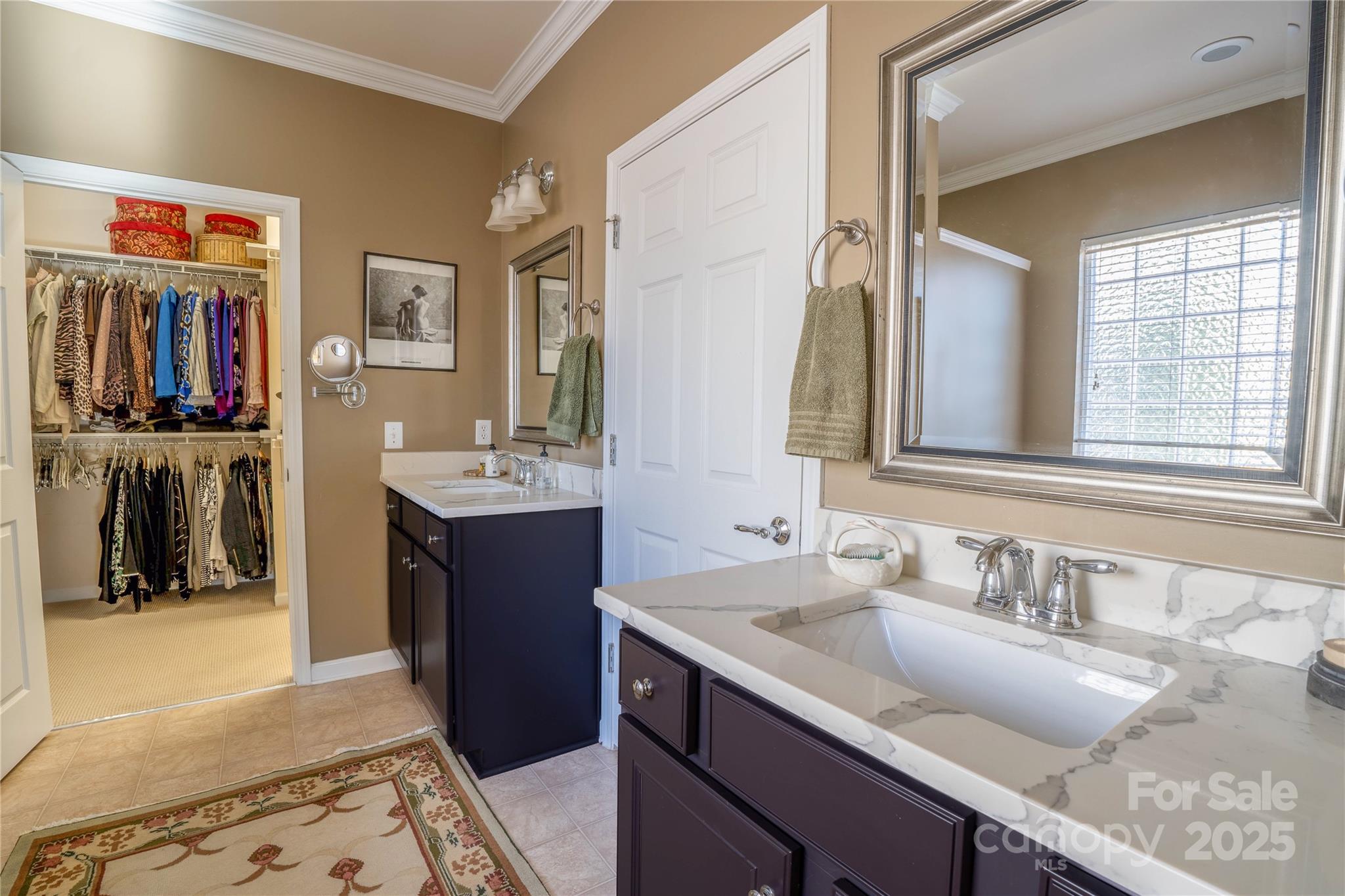 5981 Bison Court Property Photo 26