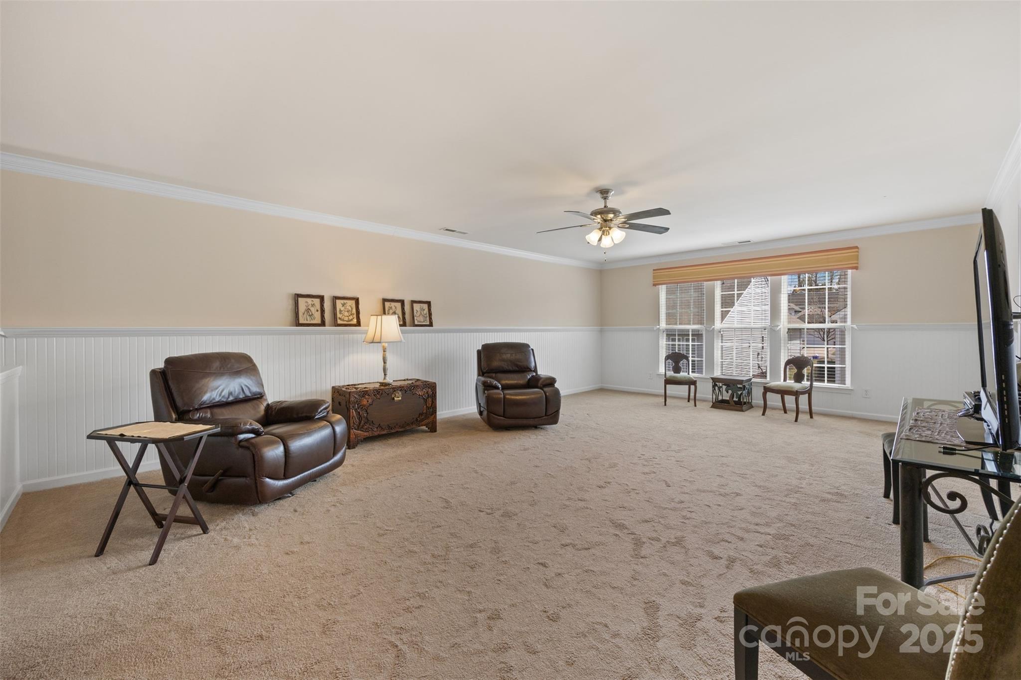 5981 Bison Court Property Photo 35