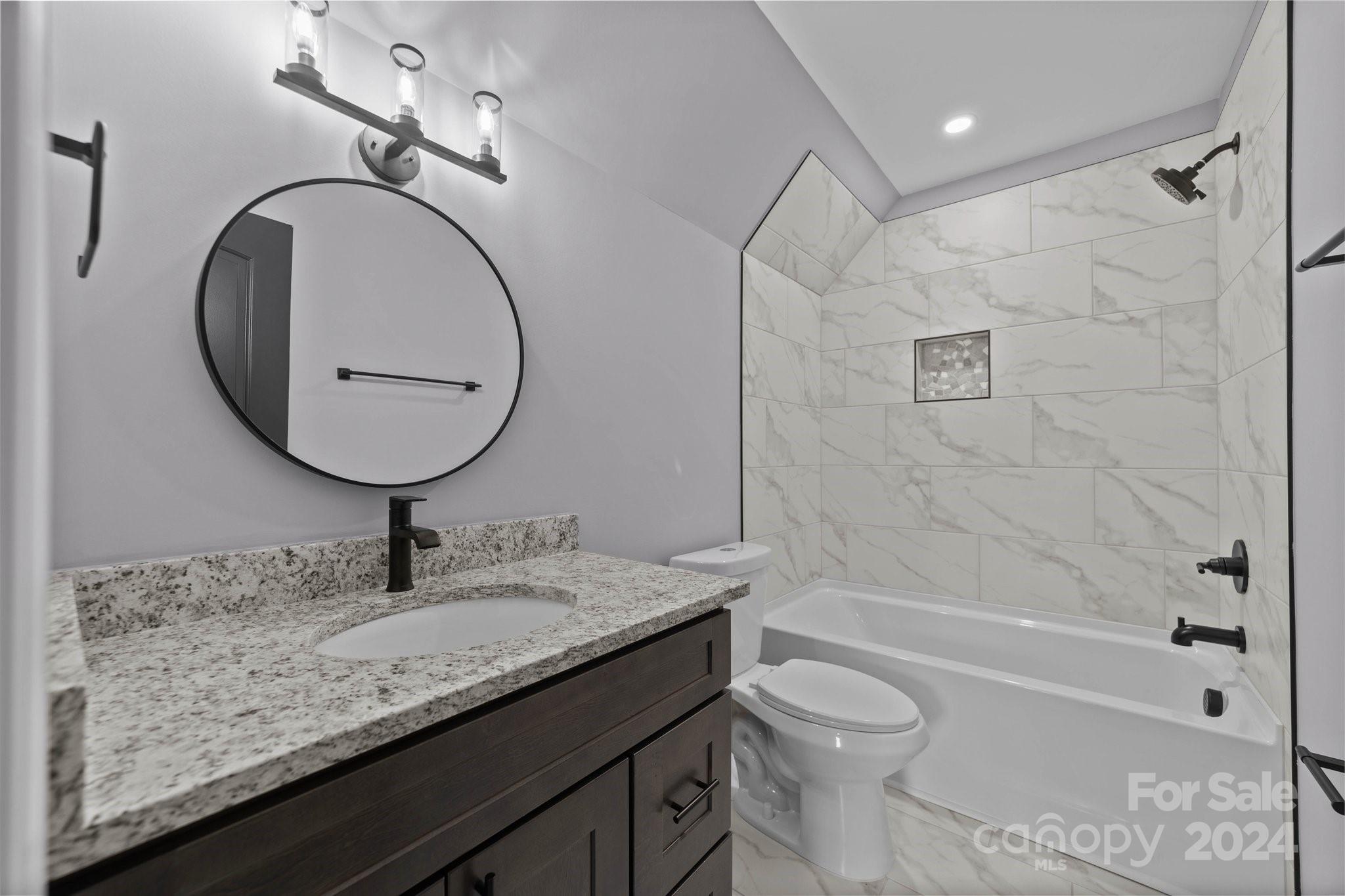 2694 Woodcrest Drive Property Photo 41