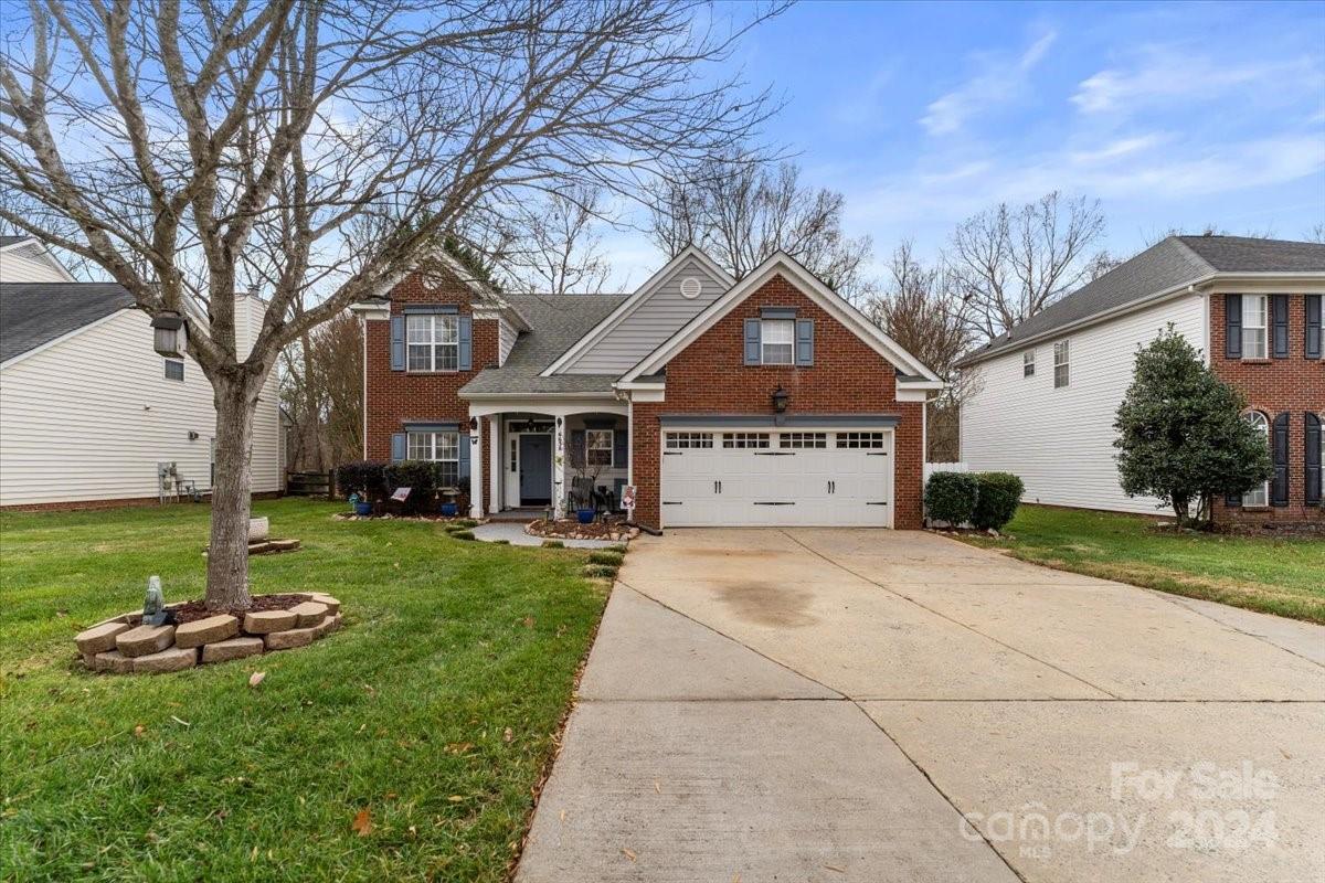 6638 Kingbird Court Property Photo