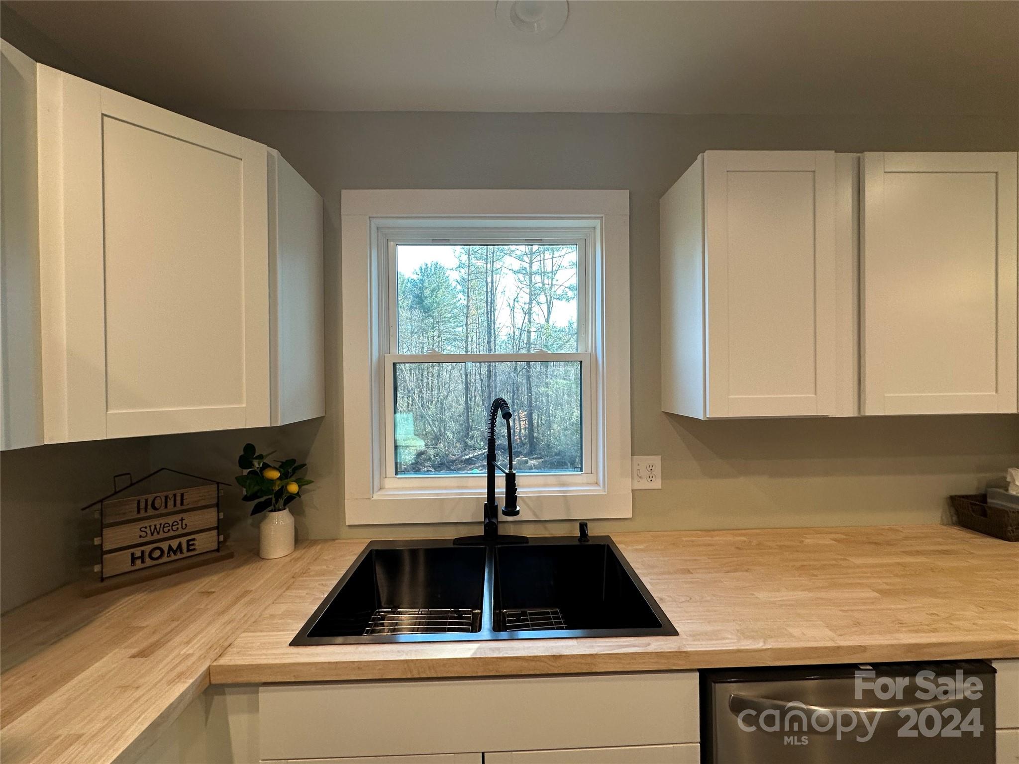 3055 Bedford Avenue Property Photo 12