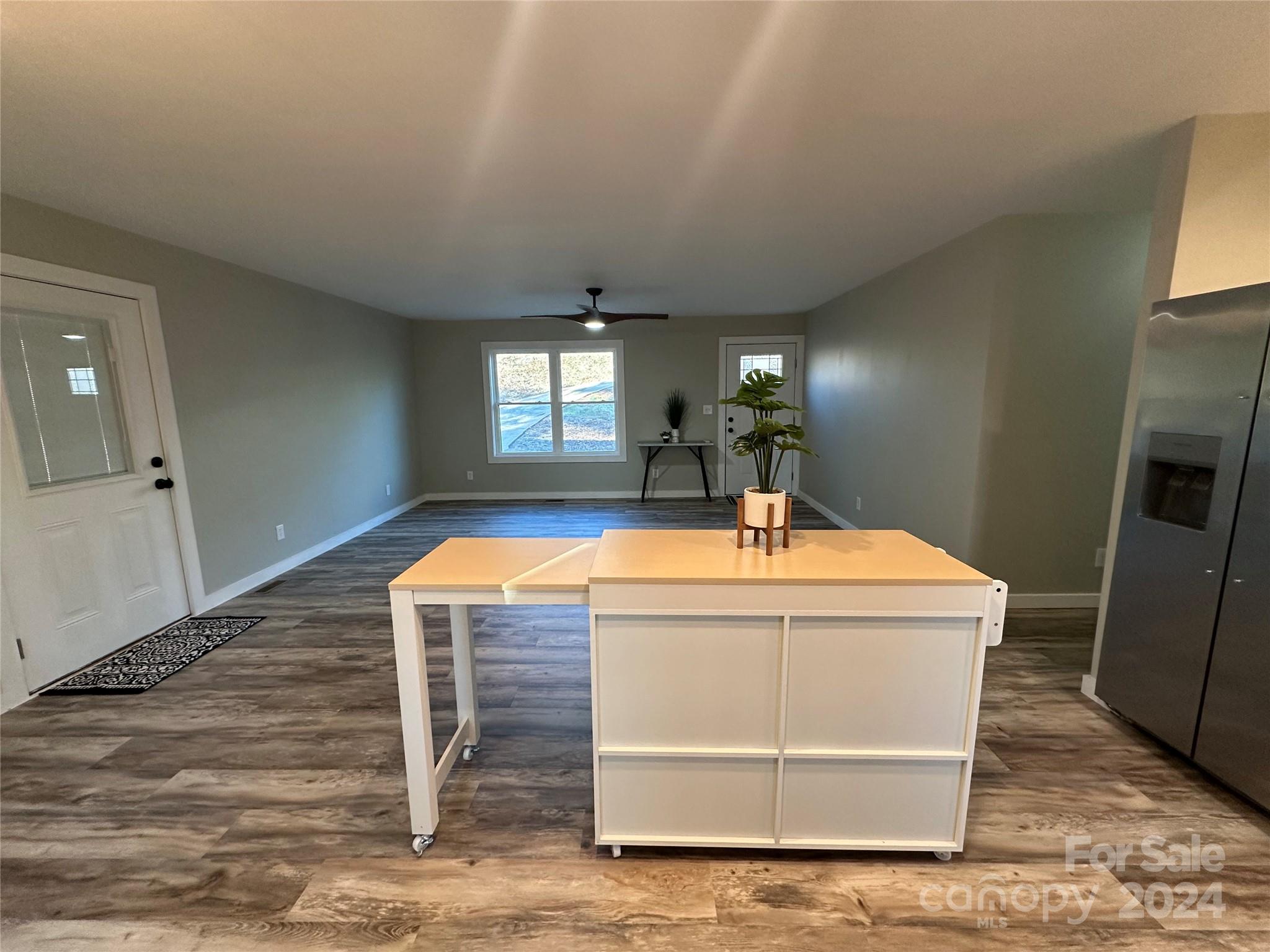 3055 Bedford Avenue Property Photo 18
