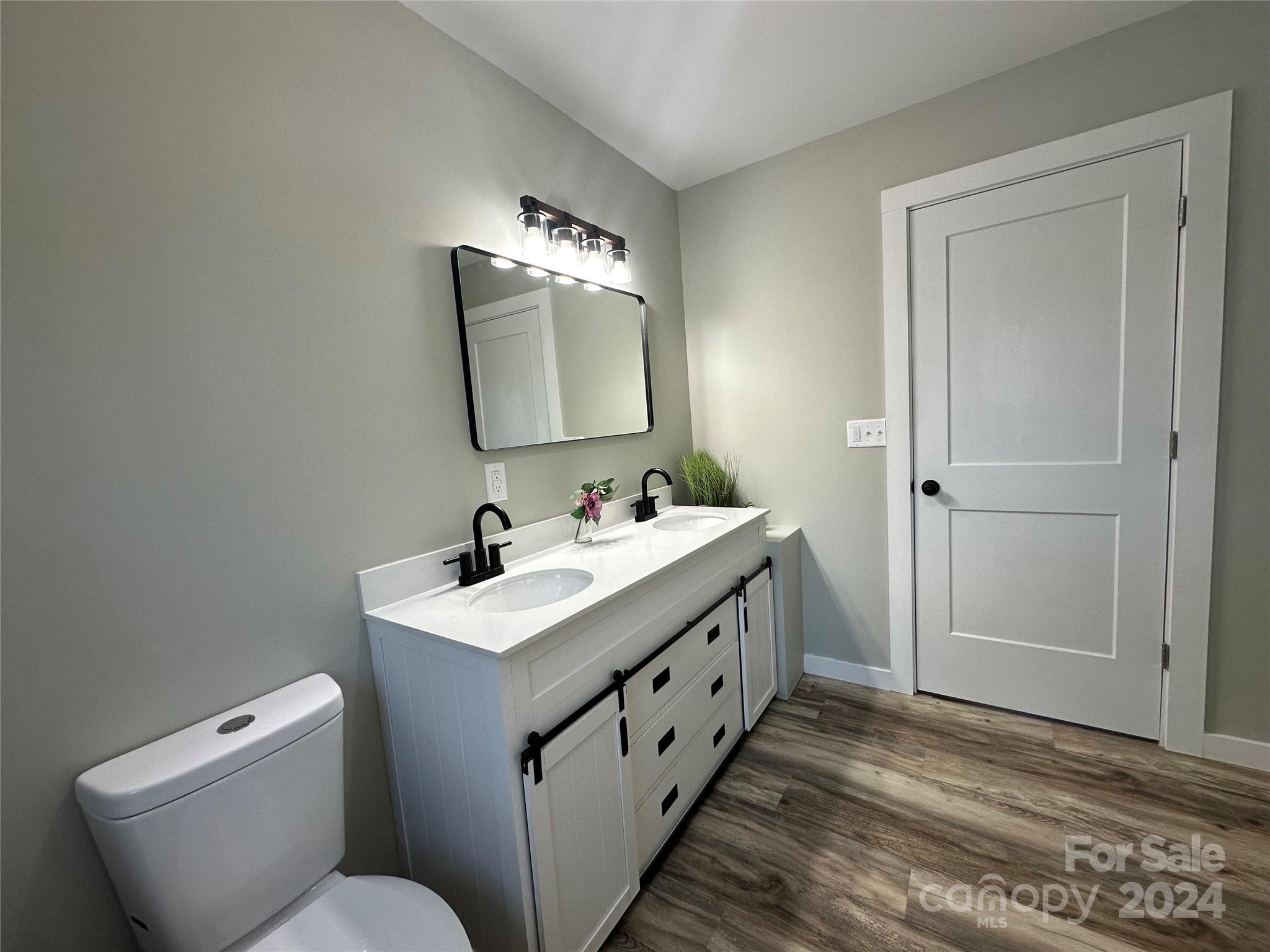 3055 Bedford Avenue Property Photo 27