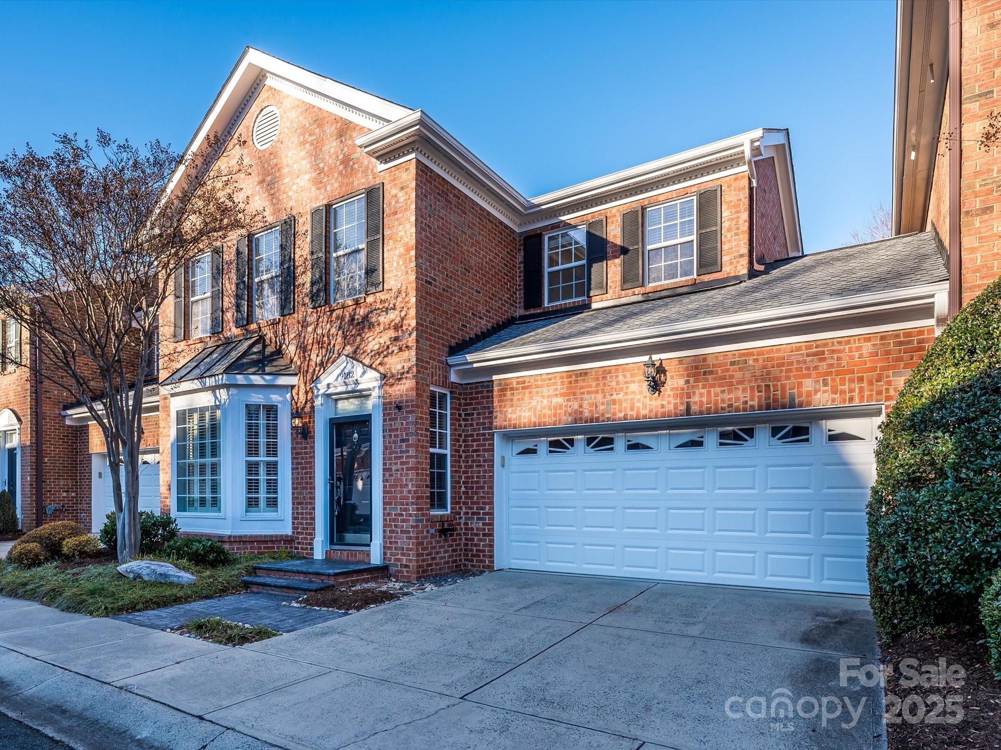 9182 Bonnie Briar Circle Property Photo