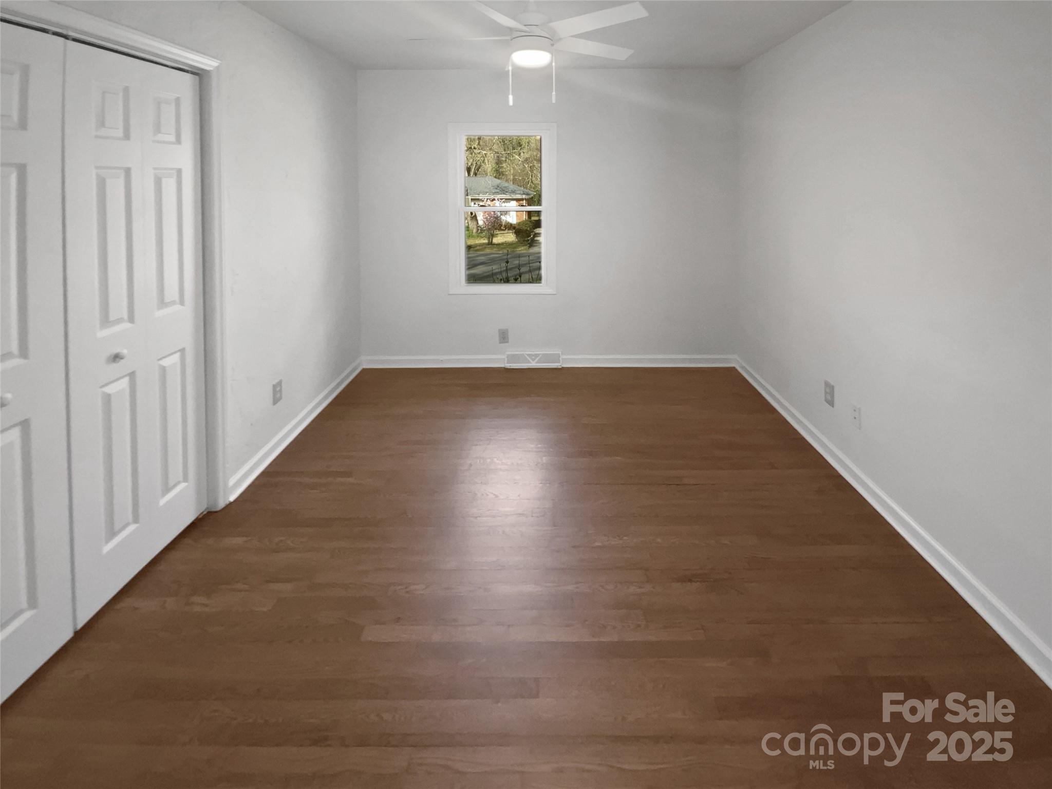 2823 Edsel Place Property Photo 5