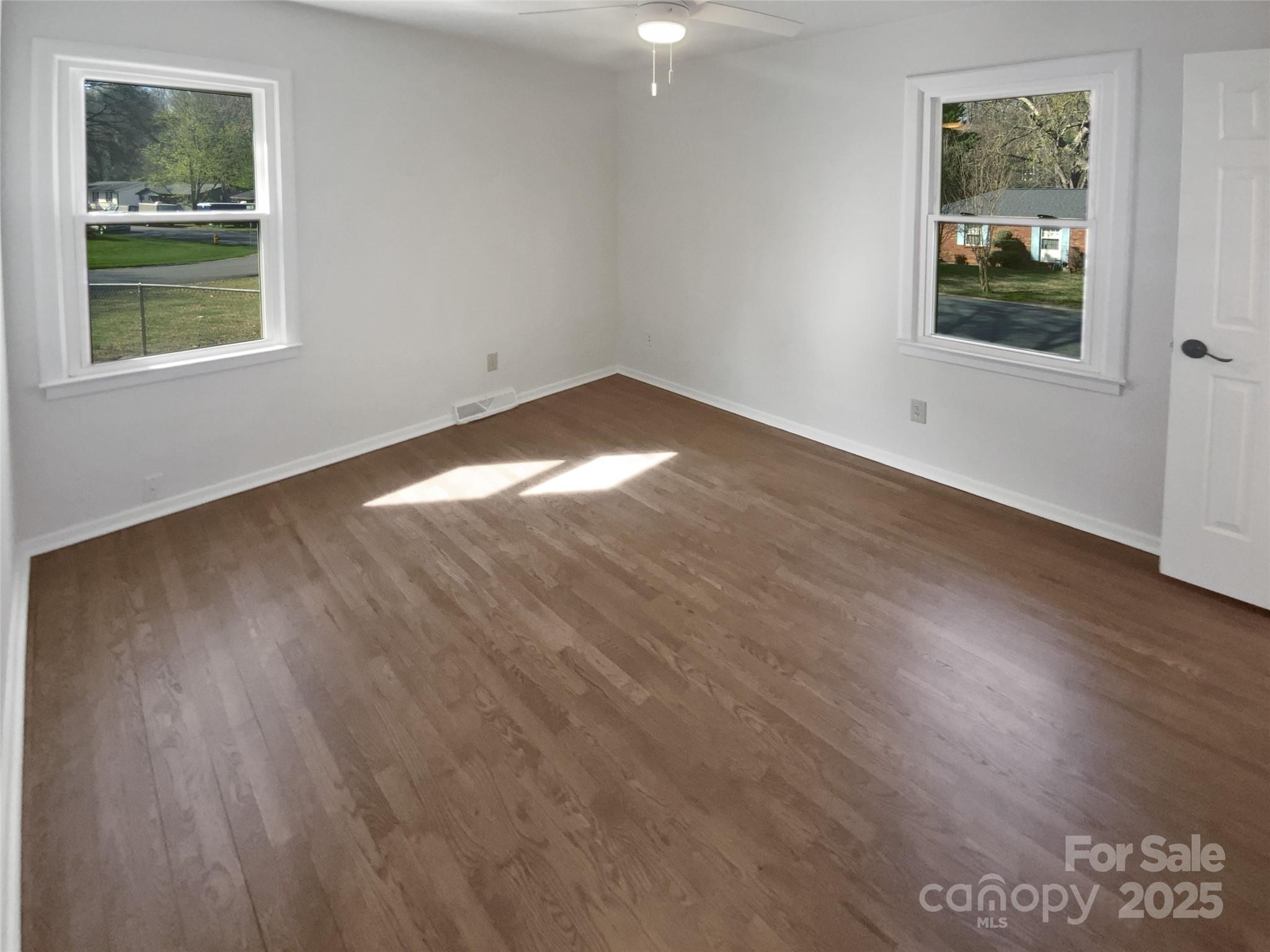 2823 Edsel Place Property Photo 19