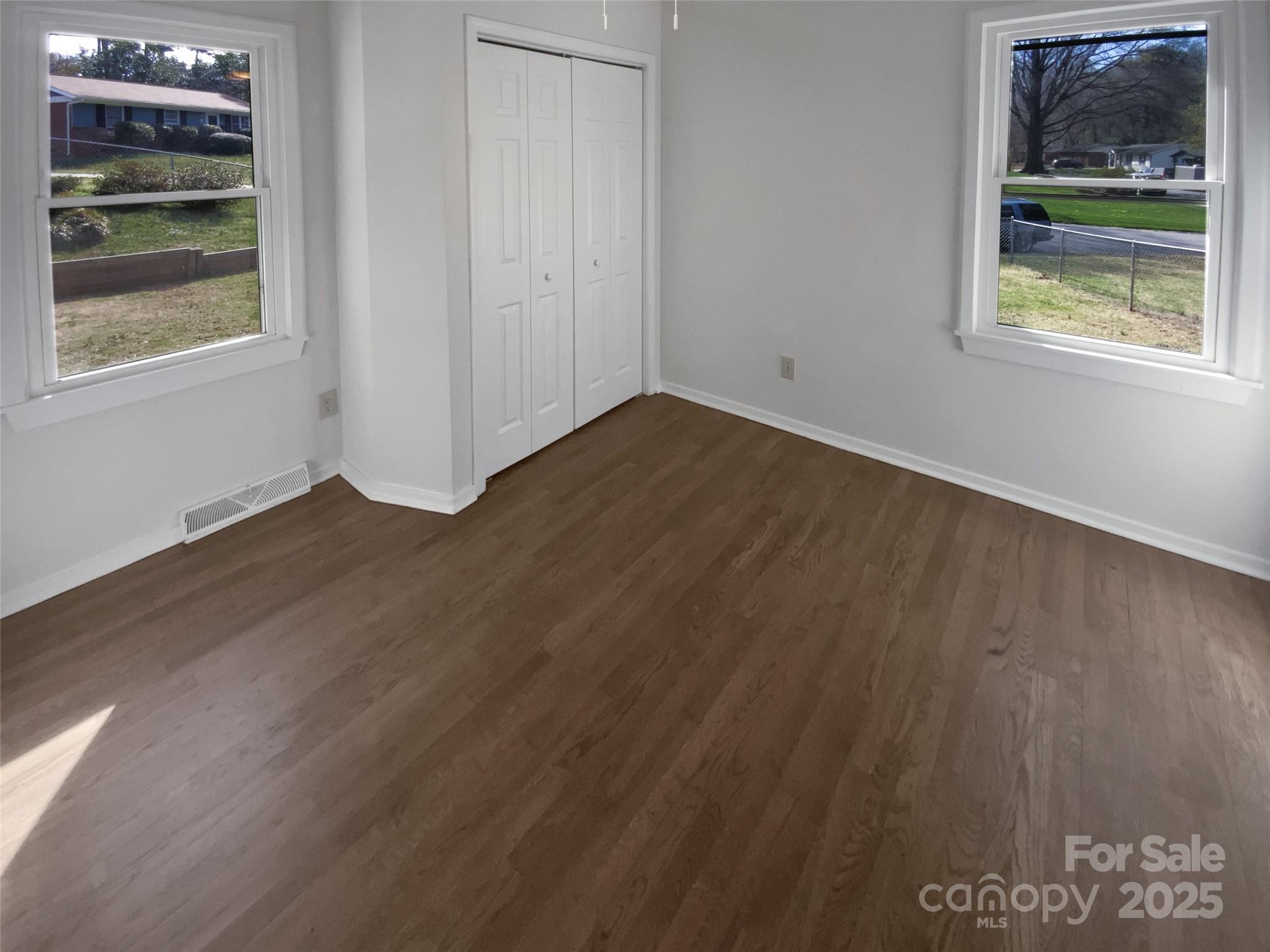 2823 Edsel Place Property Photo 21