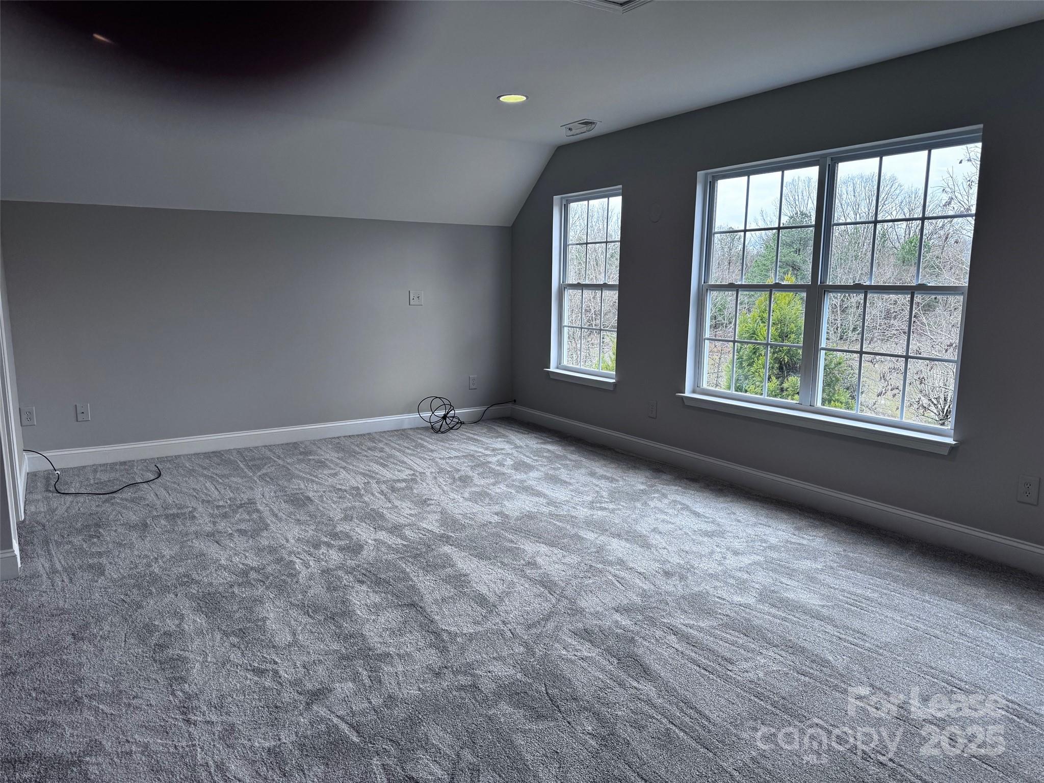 5312-a Davis Road Property Photo 3