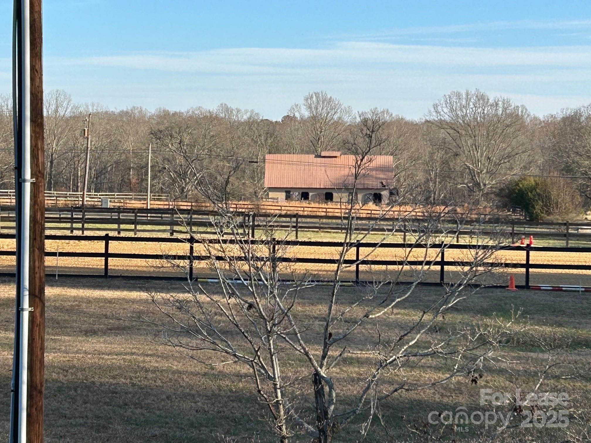 5312-a Davis Road Property Photo 11