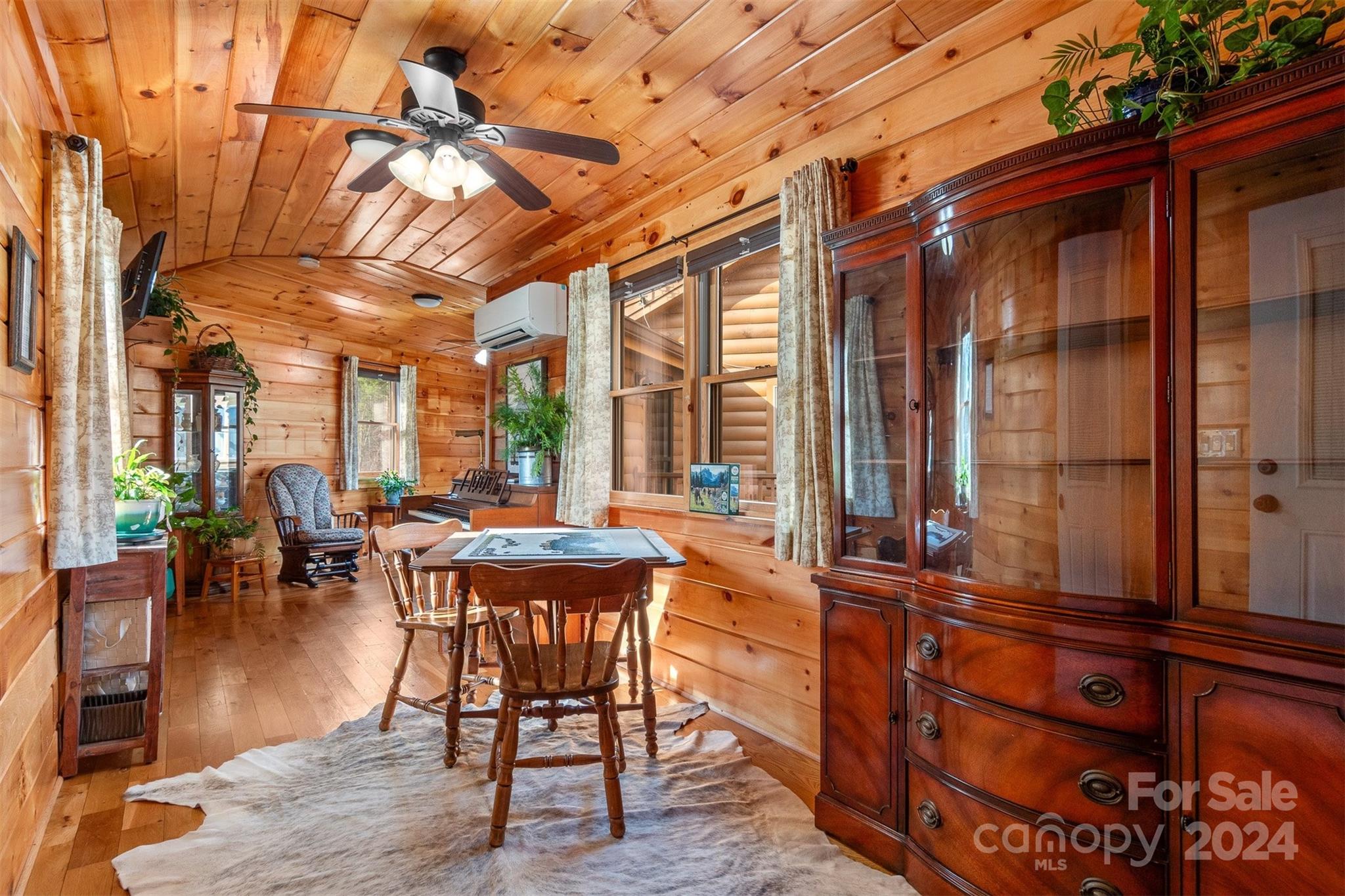 2257 Quiet Creek Lane Property Photo 34