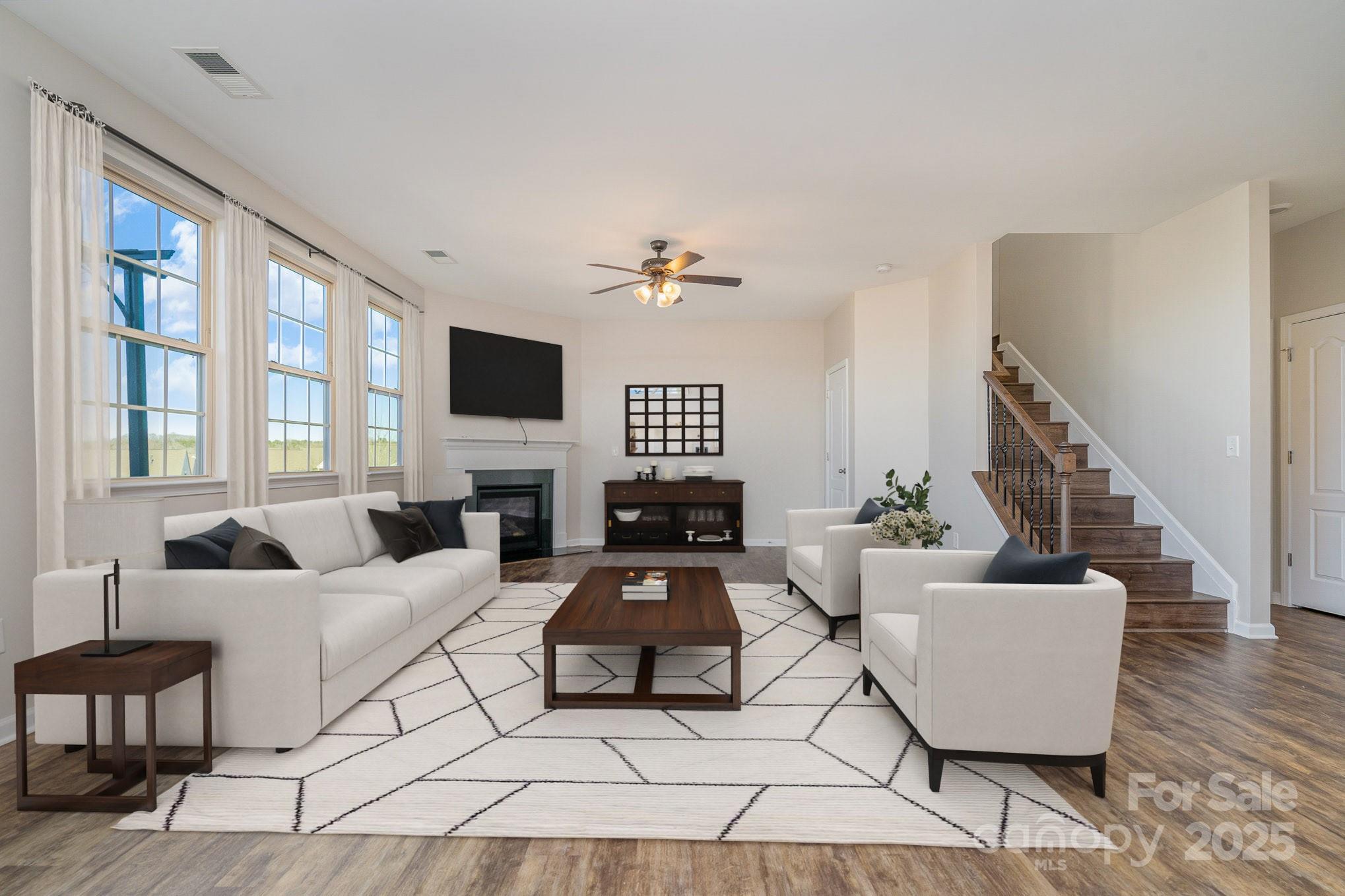 1878 Sapphire Meadow Drive Property Photo 6
