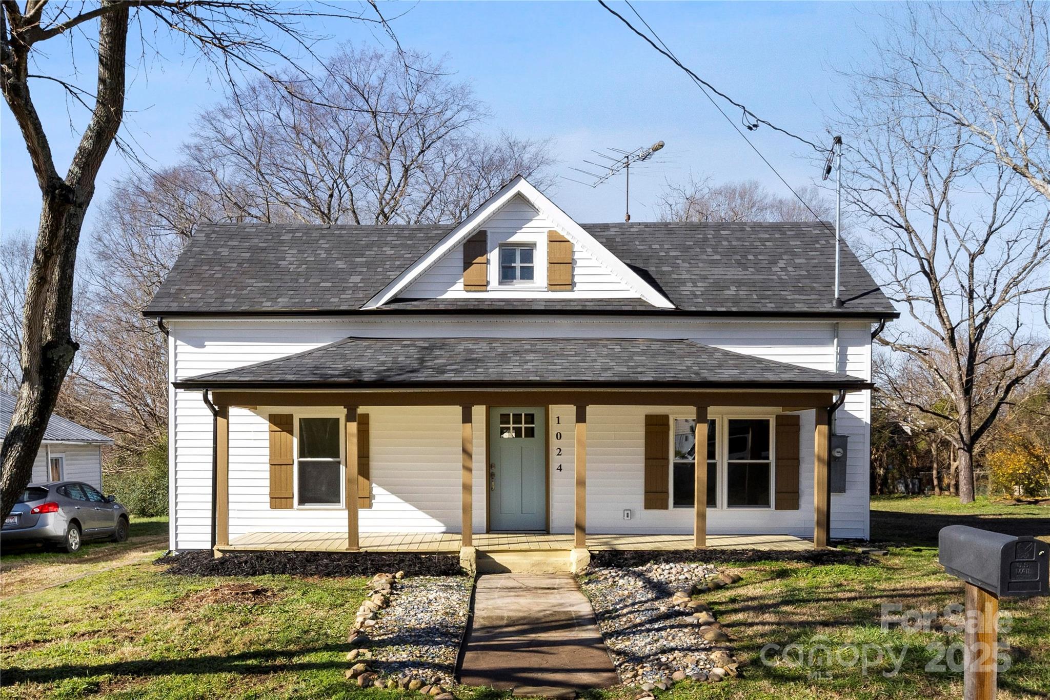 1024 8th Street Property Photo 1