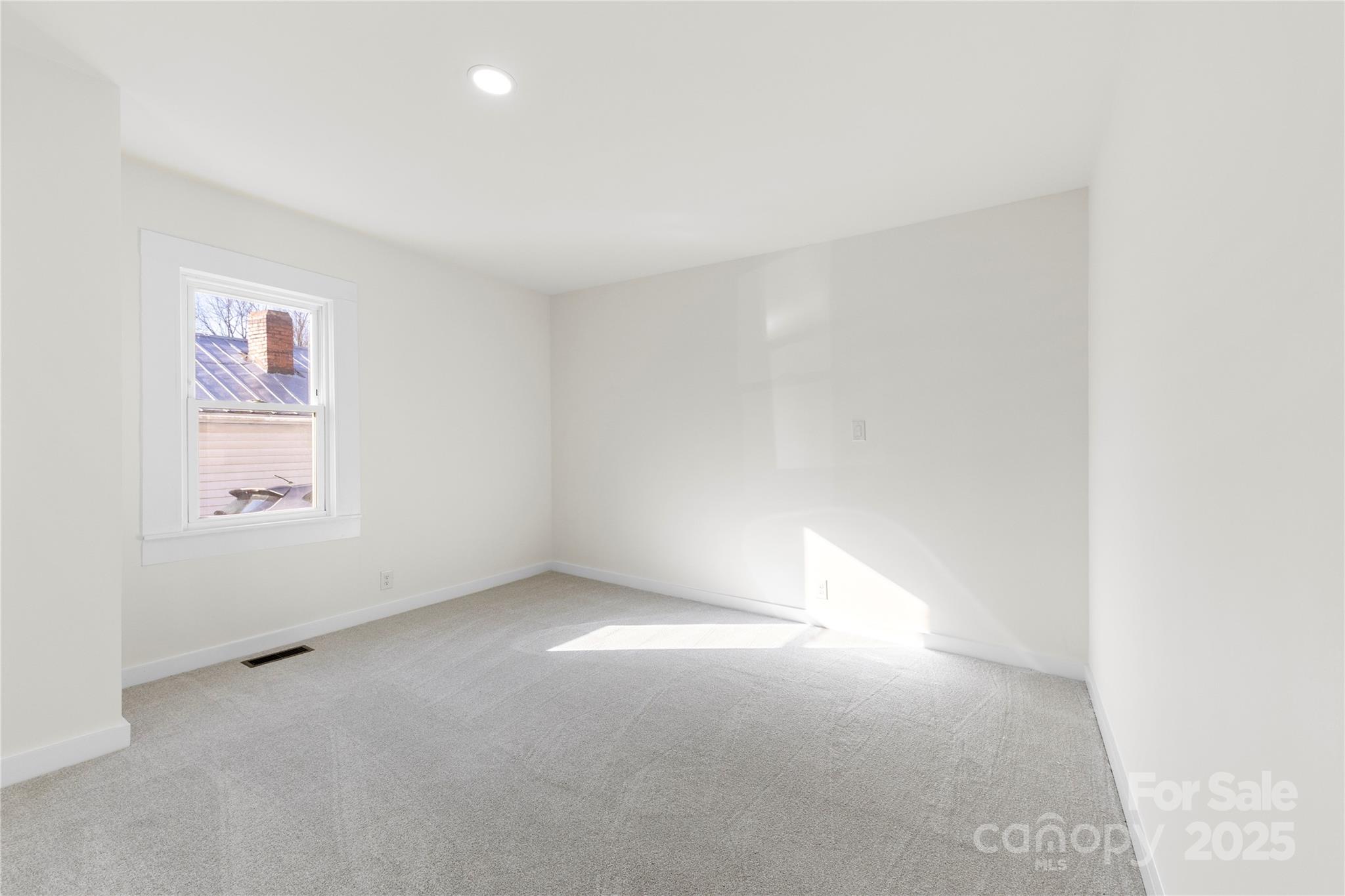 1024 8th Street Property Photo 13