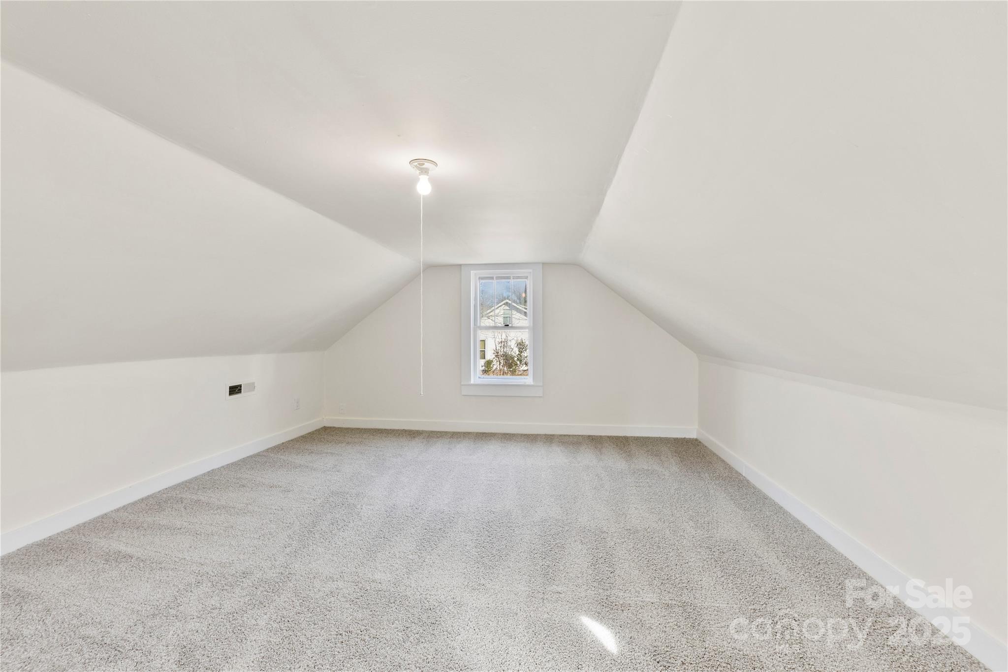 1024 8th Street Property Photo 18