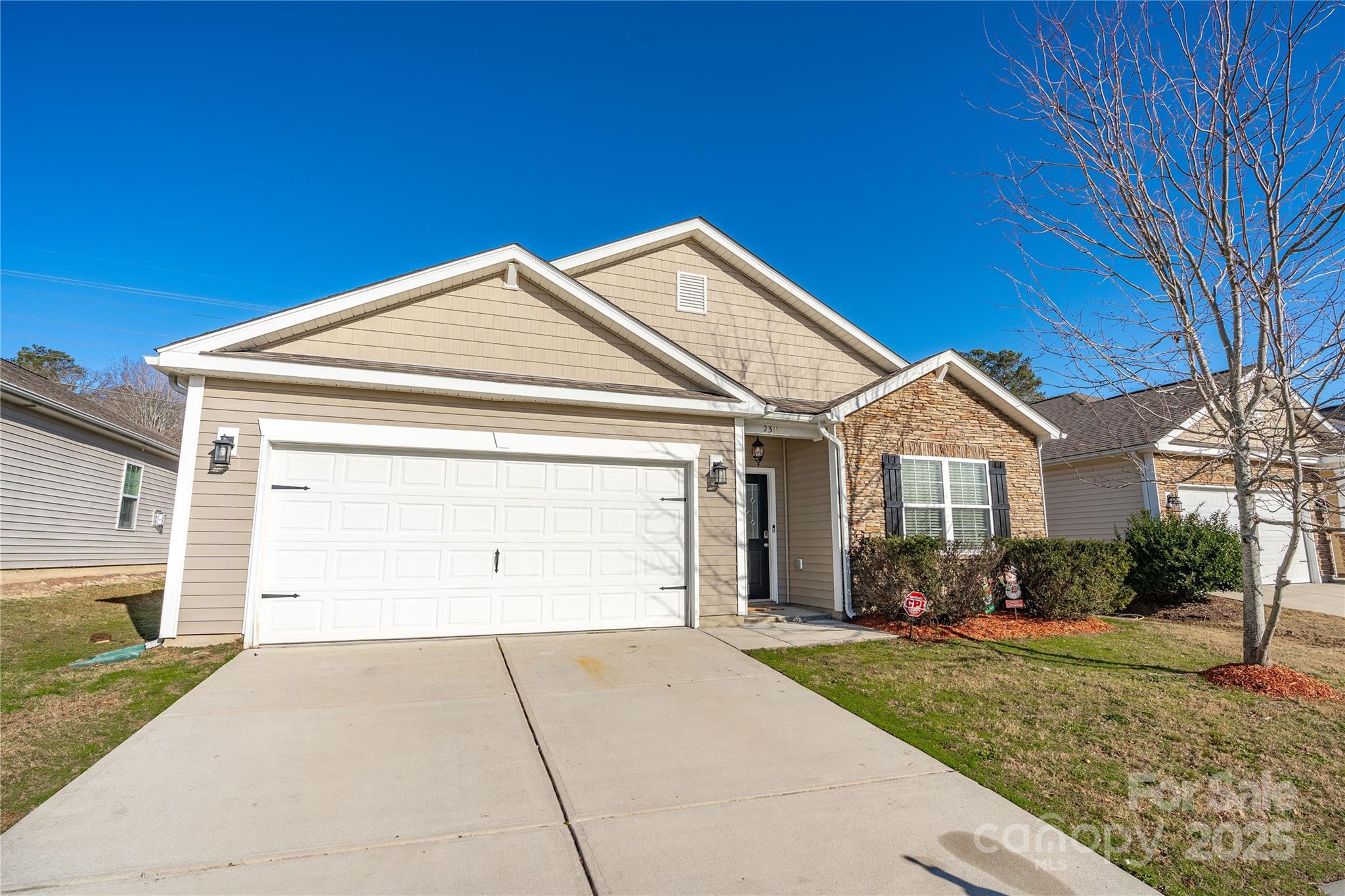 2311 Chipmunk Court Property Photo 5