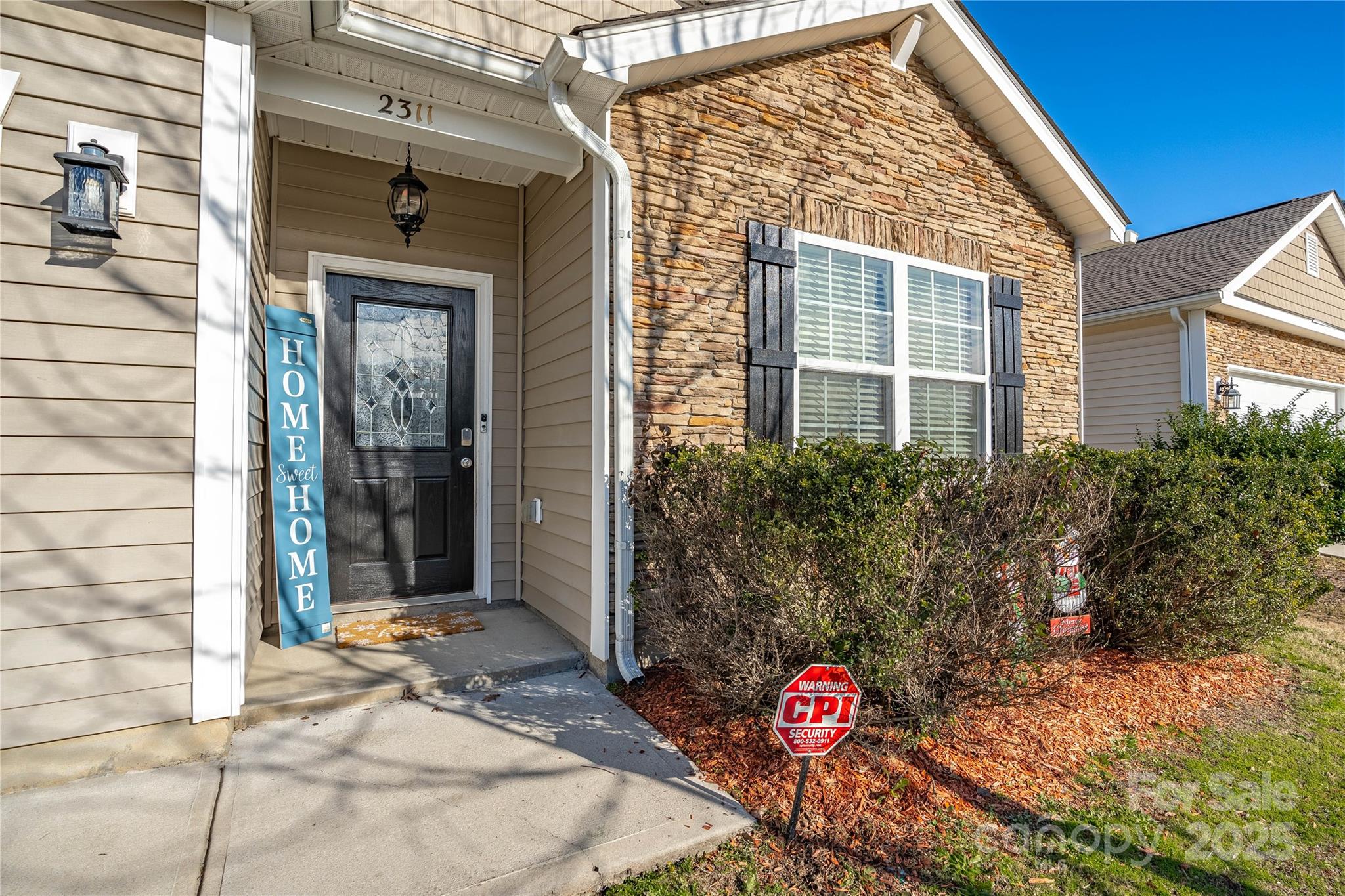 2311 Chipmunk Court Property Photo 6