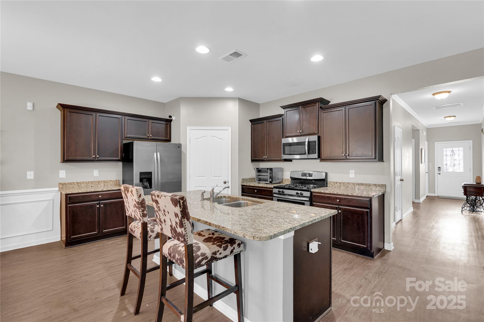 2311 Chipmunk Court Property Photo 17