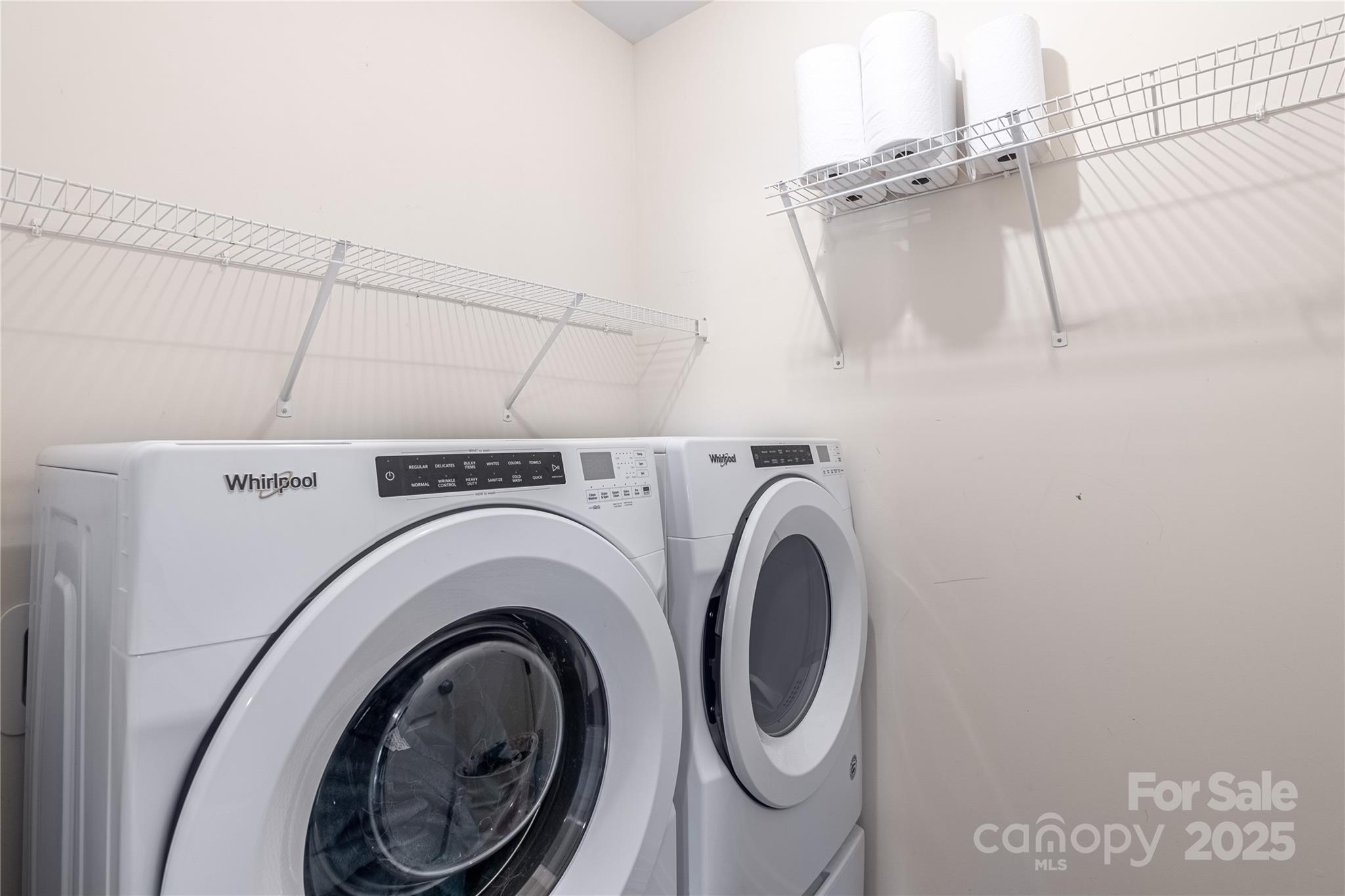 2311 Chipmunk Court Property Photo 21