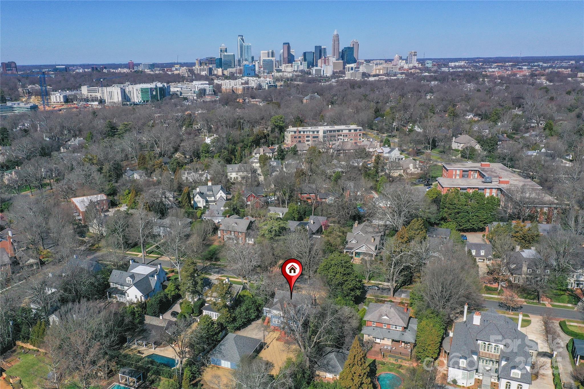 2300 Hopedale Avenue Property Photo 3