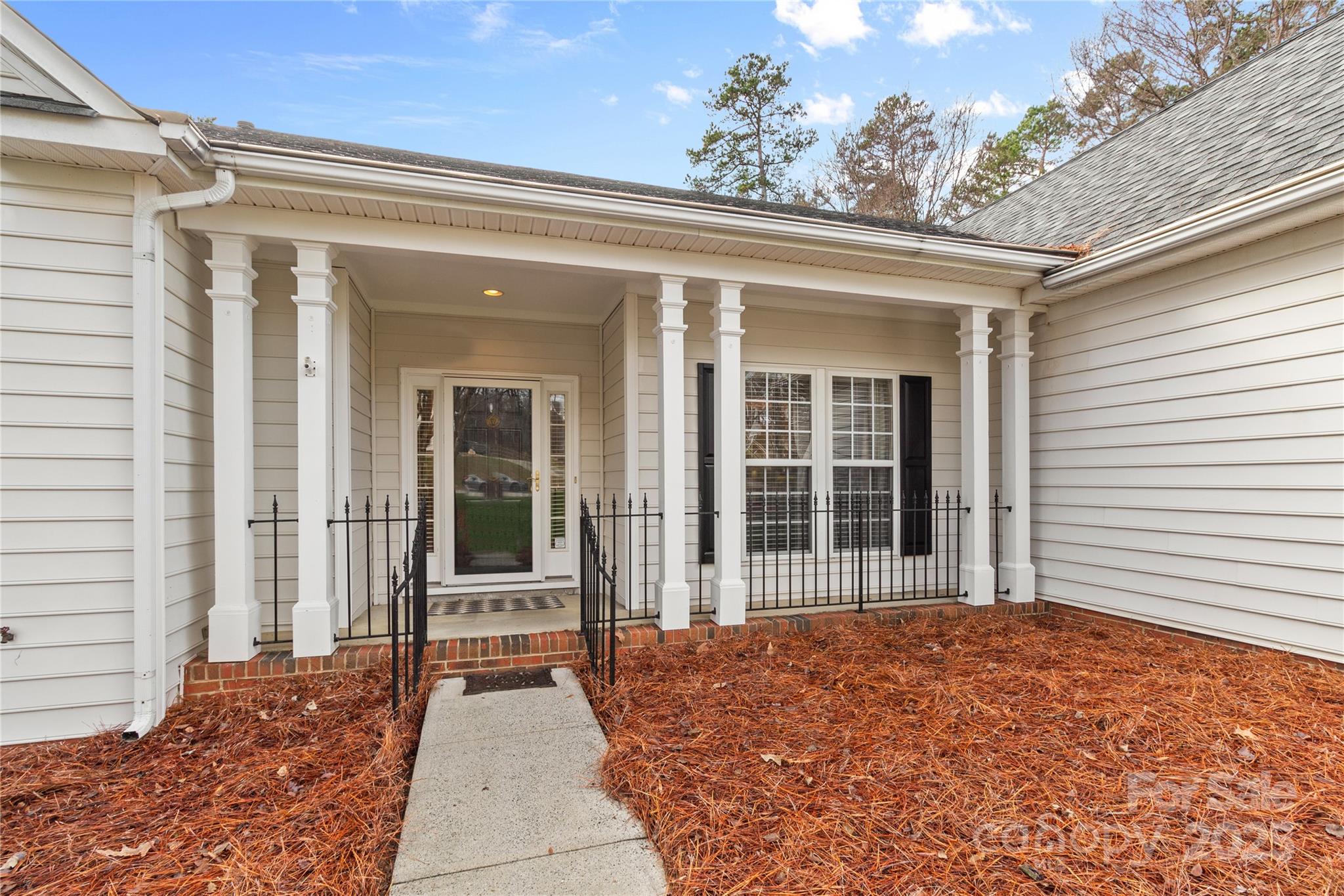4316 Canewood Lane Property Photo 4