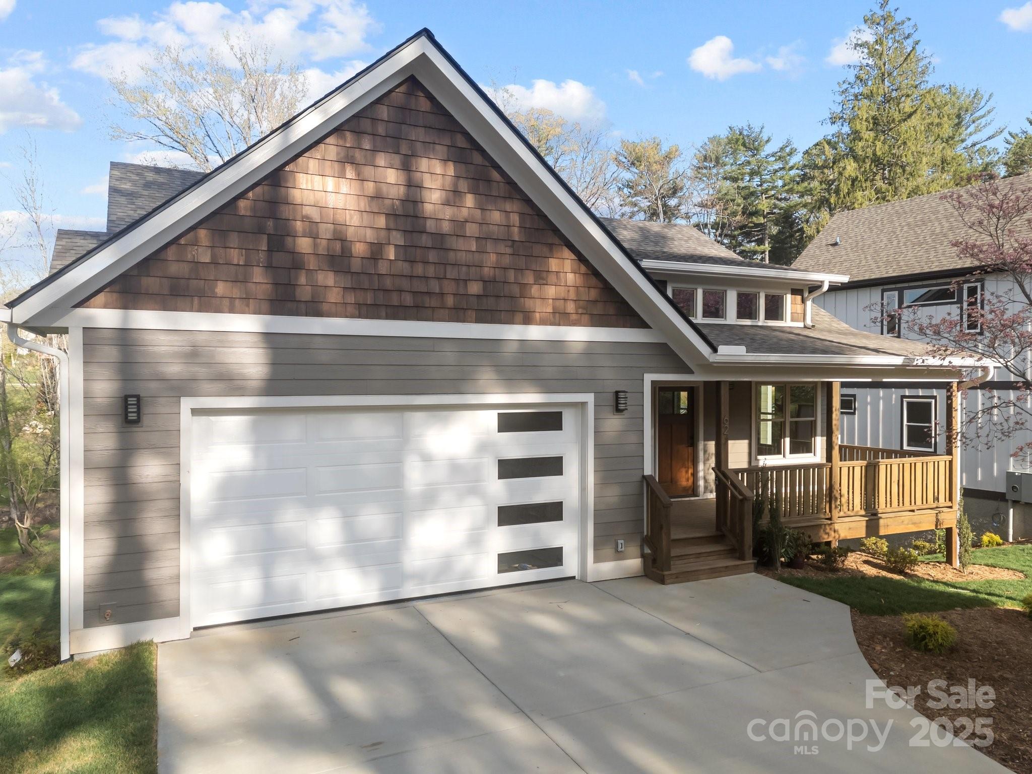 62 Pinedale Road Property Photo