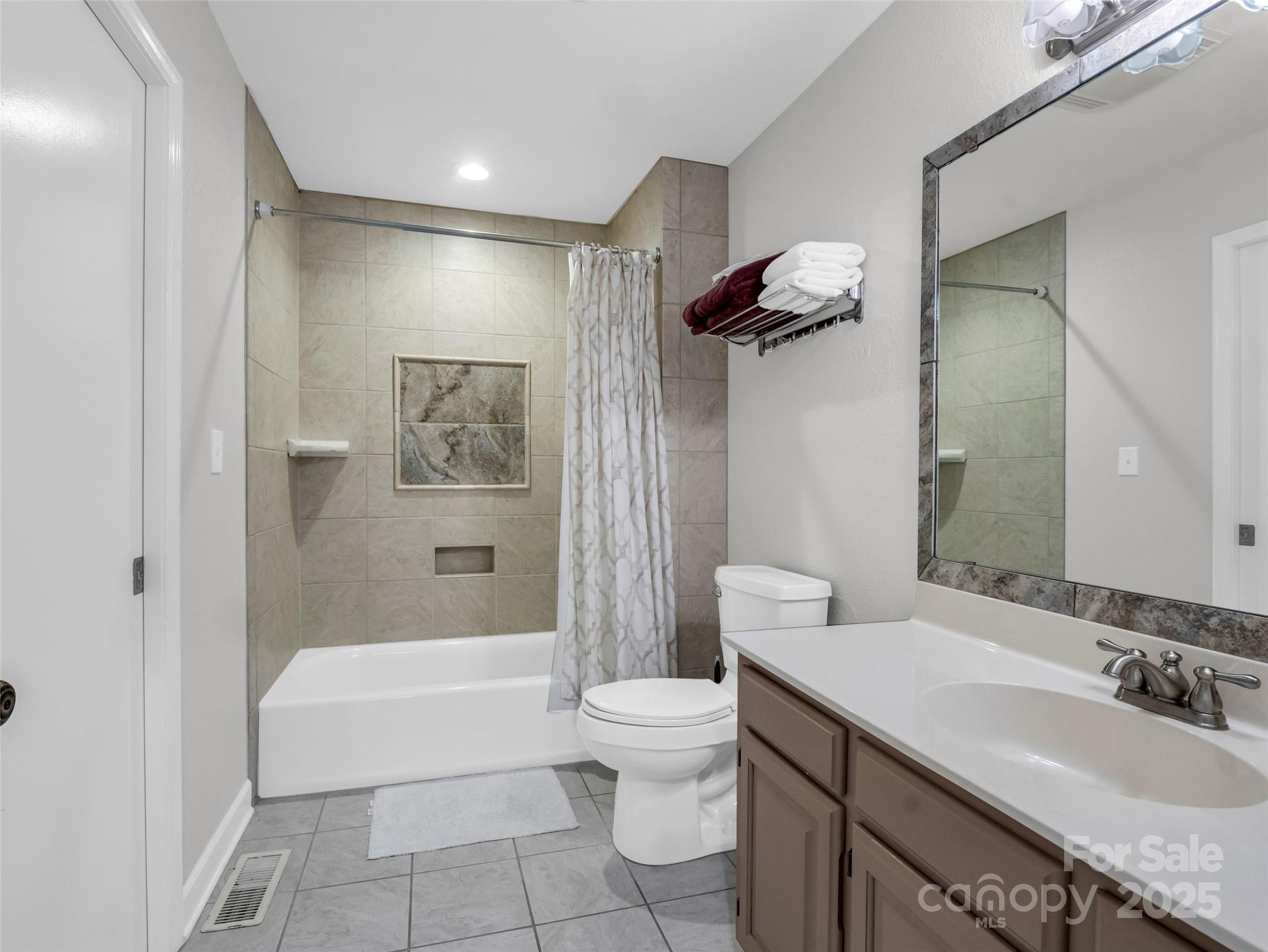 155 Quail Cove Road 1602 Property Photo 19