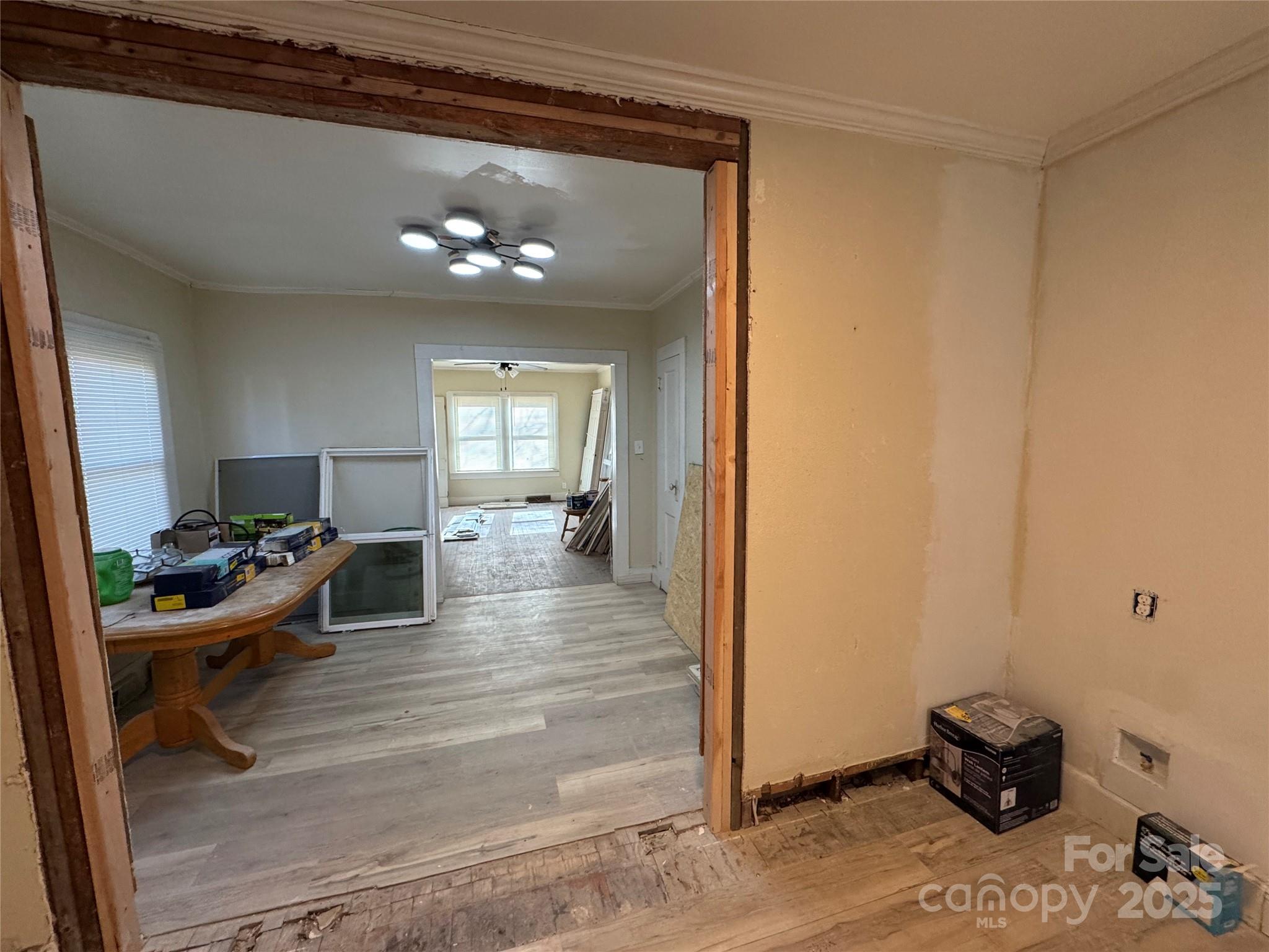 110 Courtland Street Property Photo 4