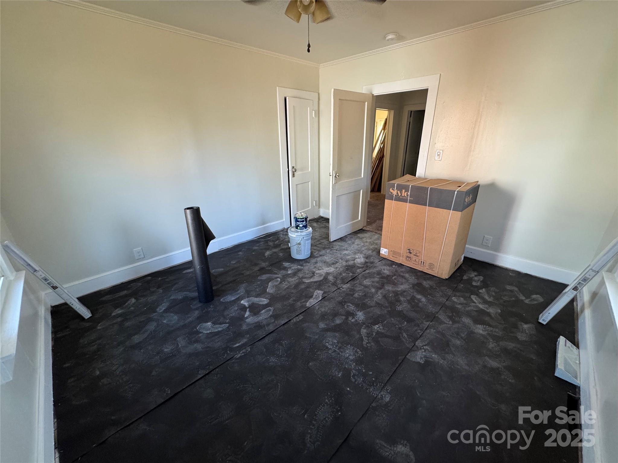 110 Courtland Street Property Photo 11