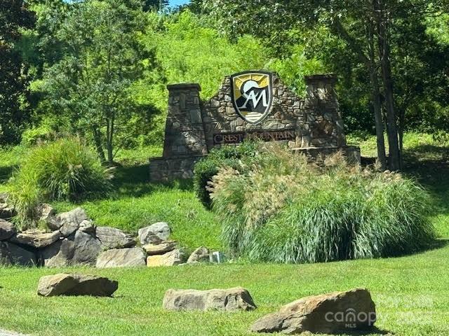 49 Ben Lippen School Road 2/ph1a Property Photo 4