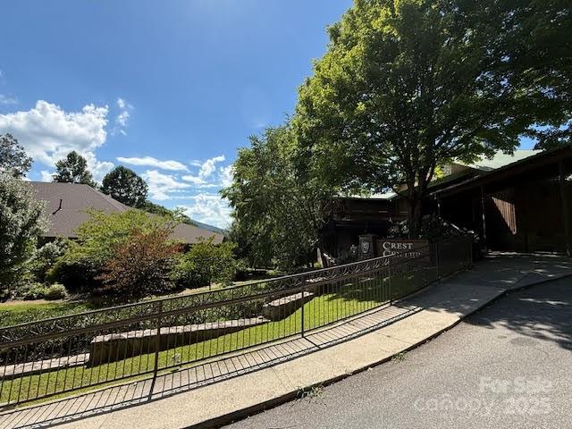 49 Ben Lippen School Road 2/ph1a Property Photo 8