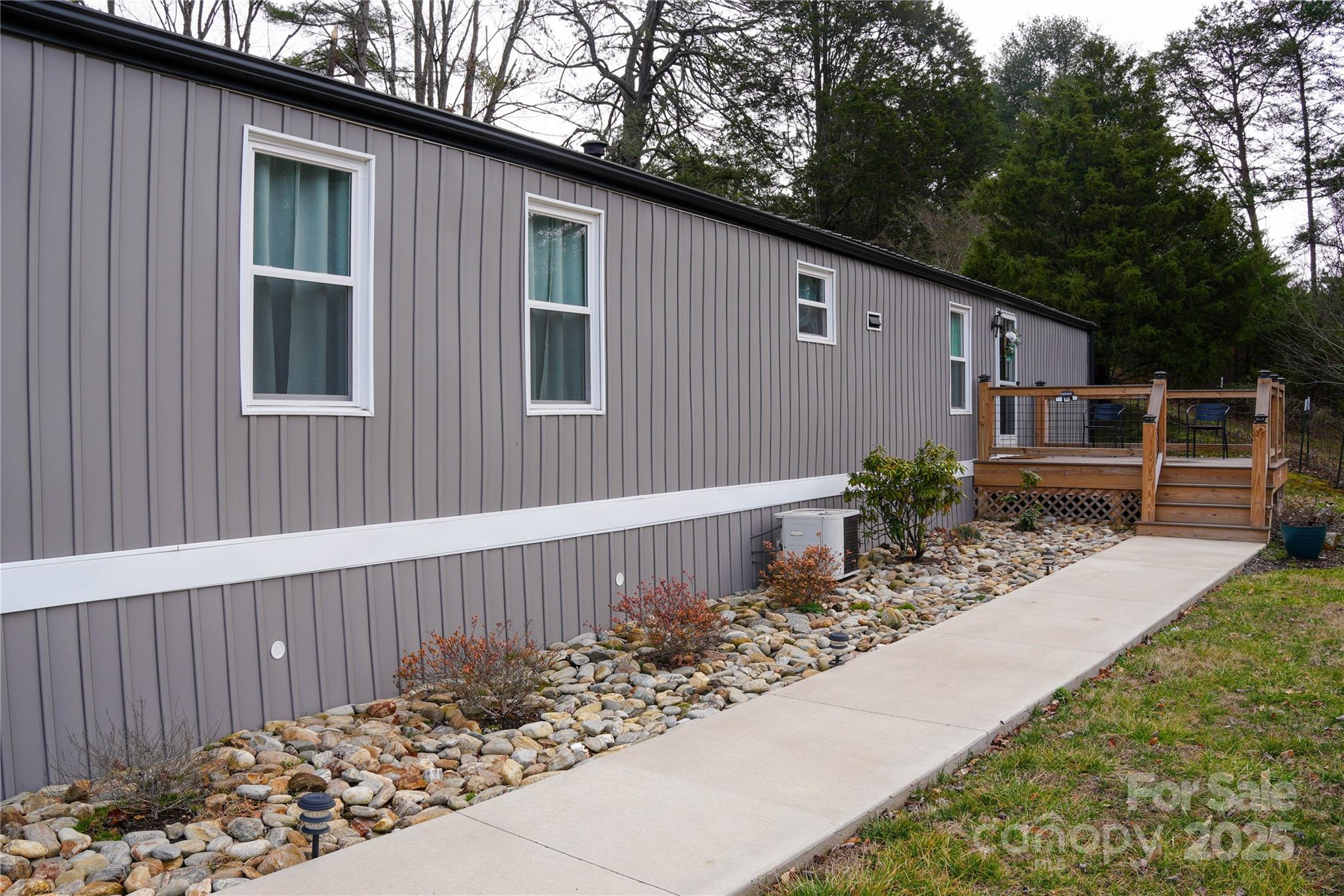 Buncombe County Real Estate Listings Main Image